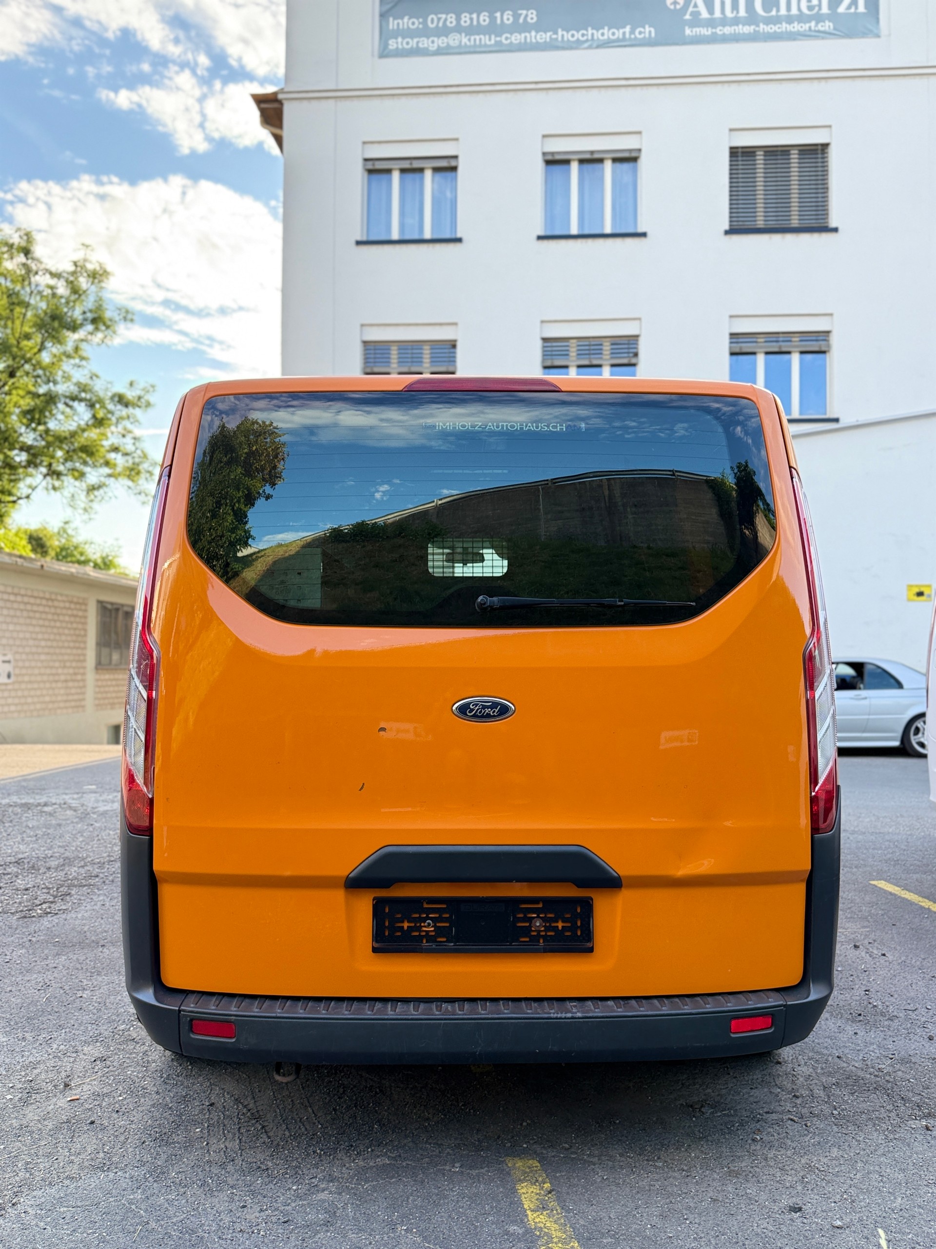 FORD Transit Custom Van 250 L1H1 Ambiente-image-7