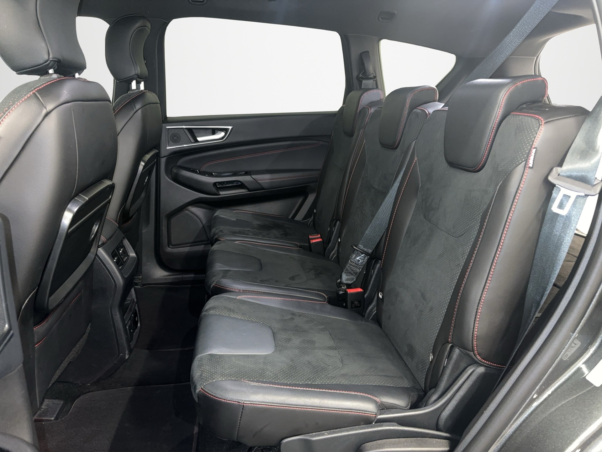 FORD S-Max 2.5 FHEV ST-Line 7Pl-image-7