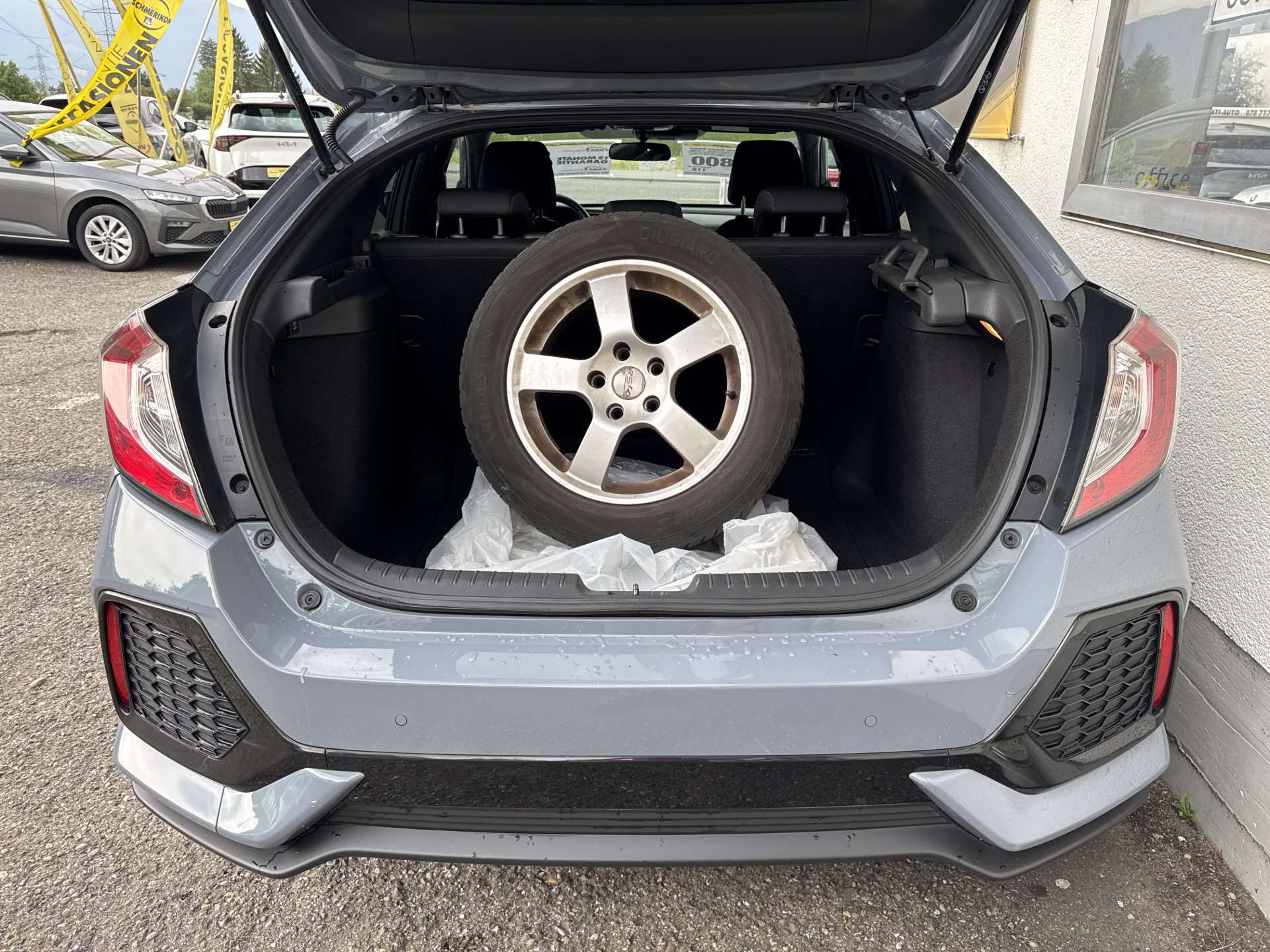 HONDA Civic 1.0 VTEC Turbo Elegance Automat-image-8