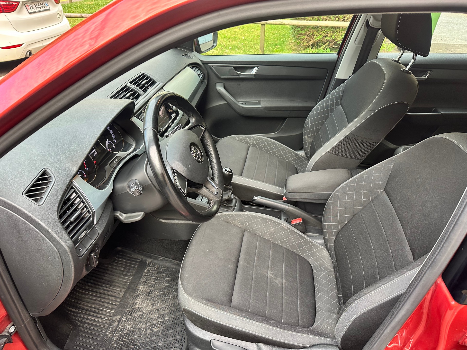 SKODA FABIA-image-11