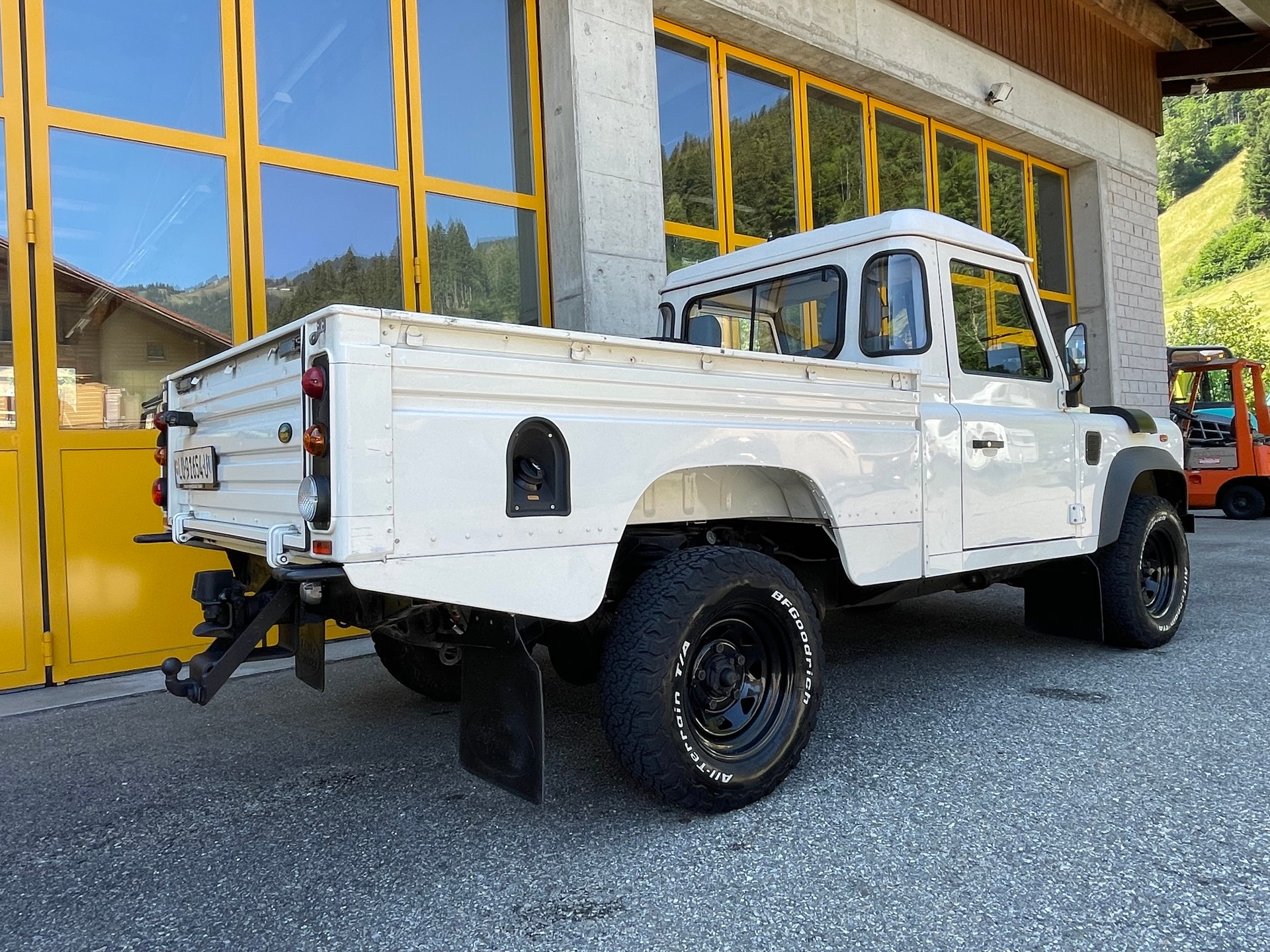 LAND ROVER 110 Td5-image-7