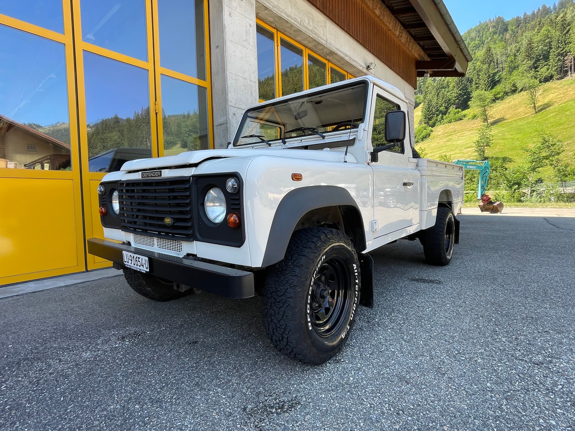 LAND ROVER 110 Td5-image-1