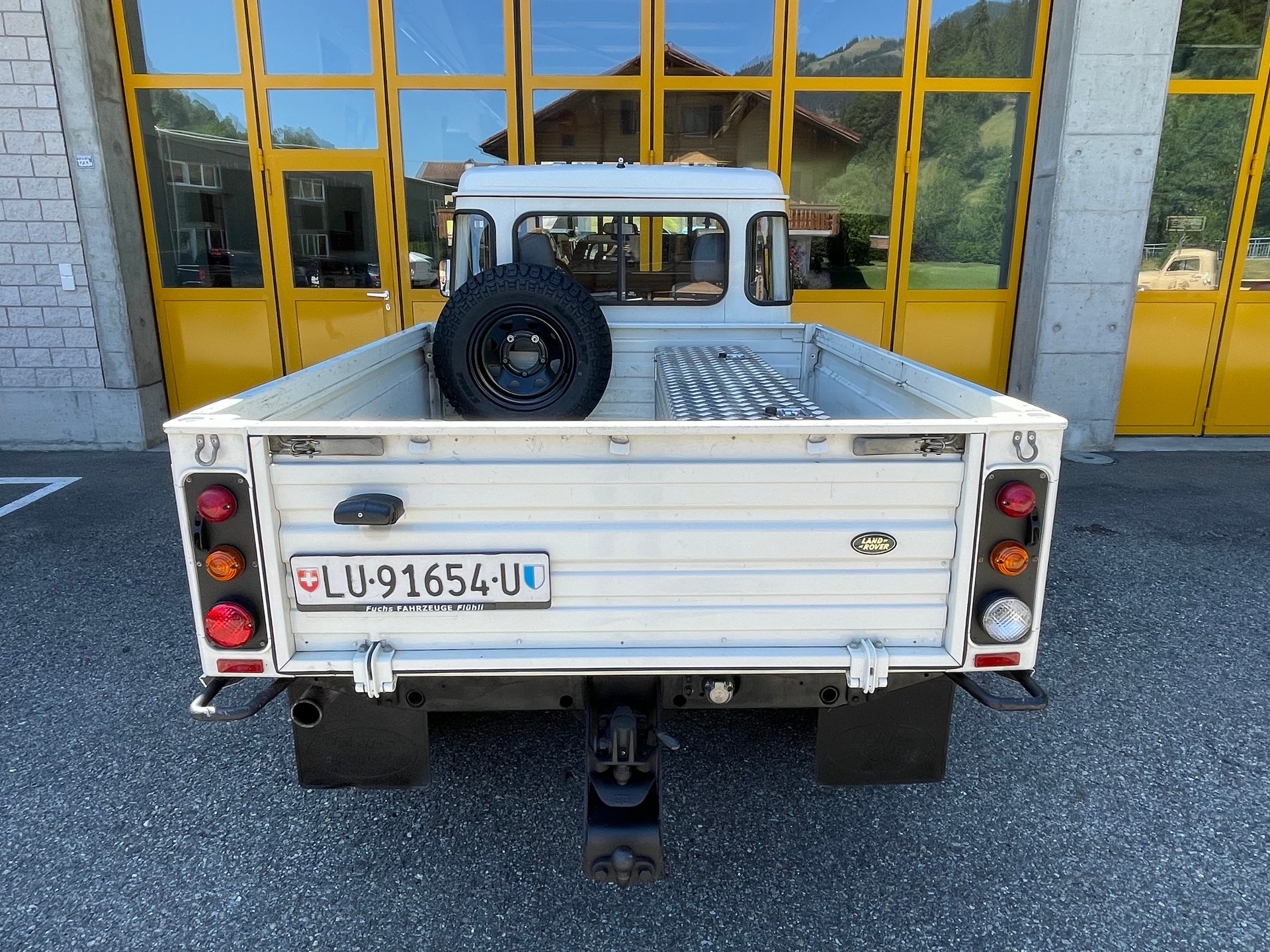 LAND ROVER 110 Td5-image-4