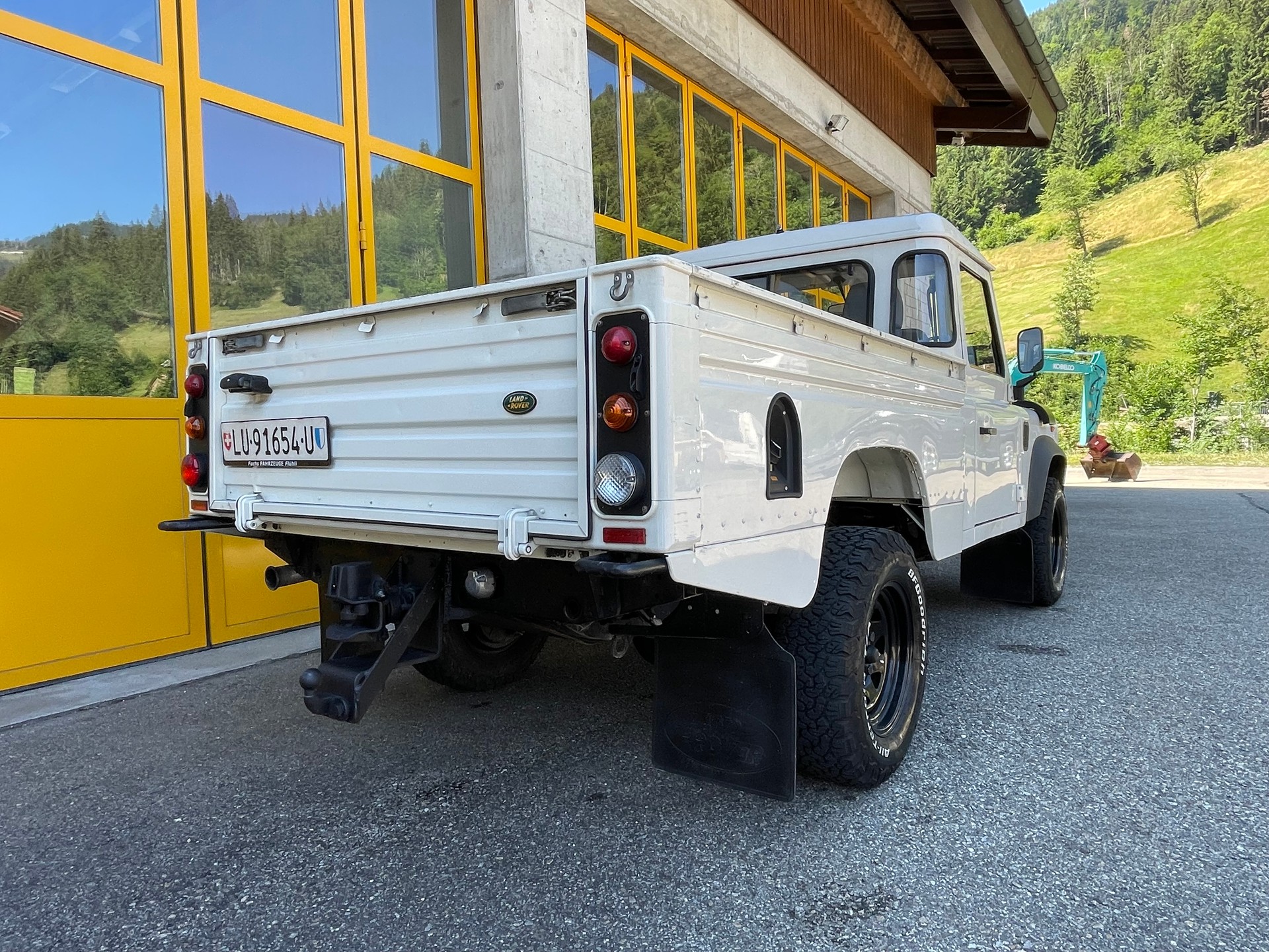 LAND ROVER 110 Td5-image-5