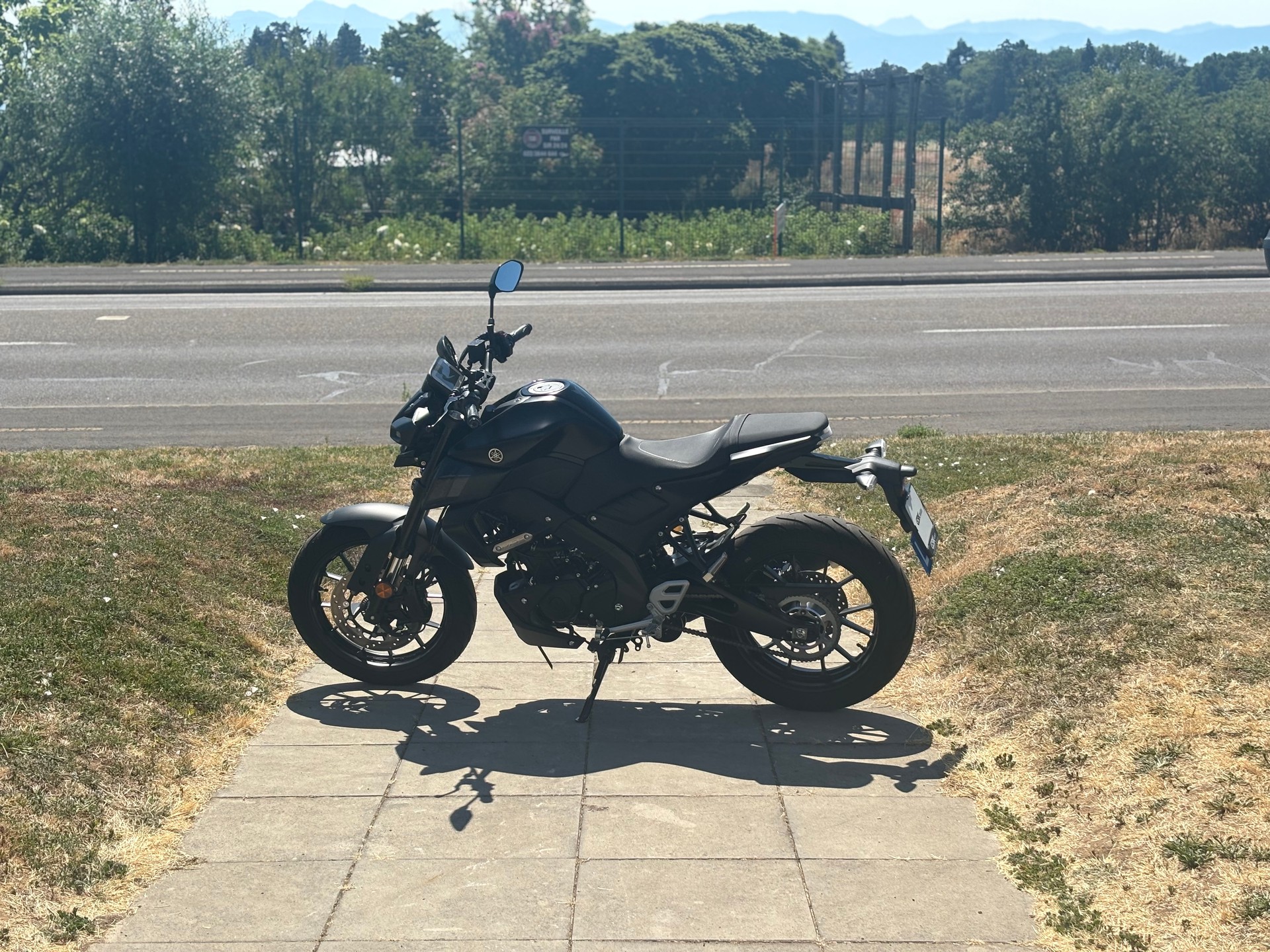 YAMAHA MT-125 ABS-image-4