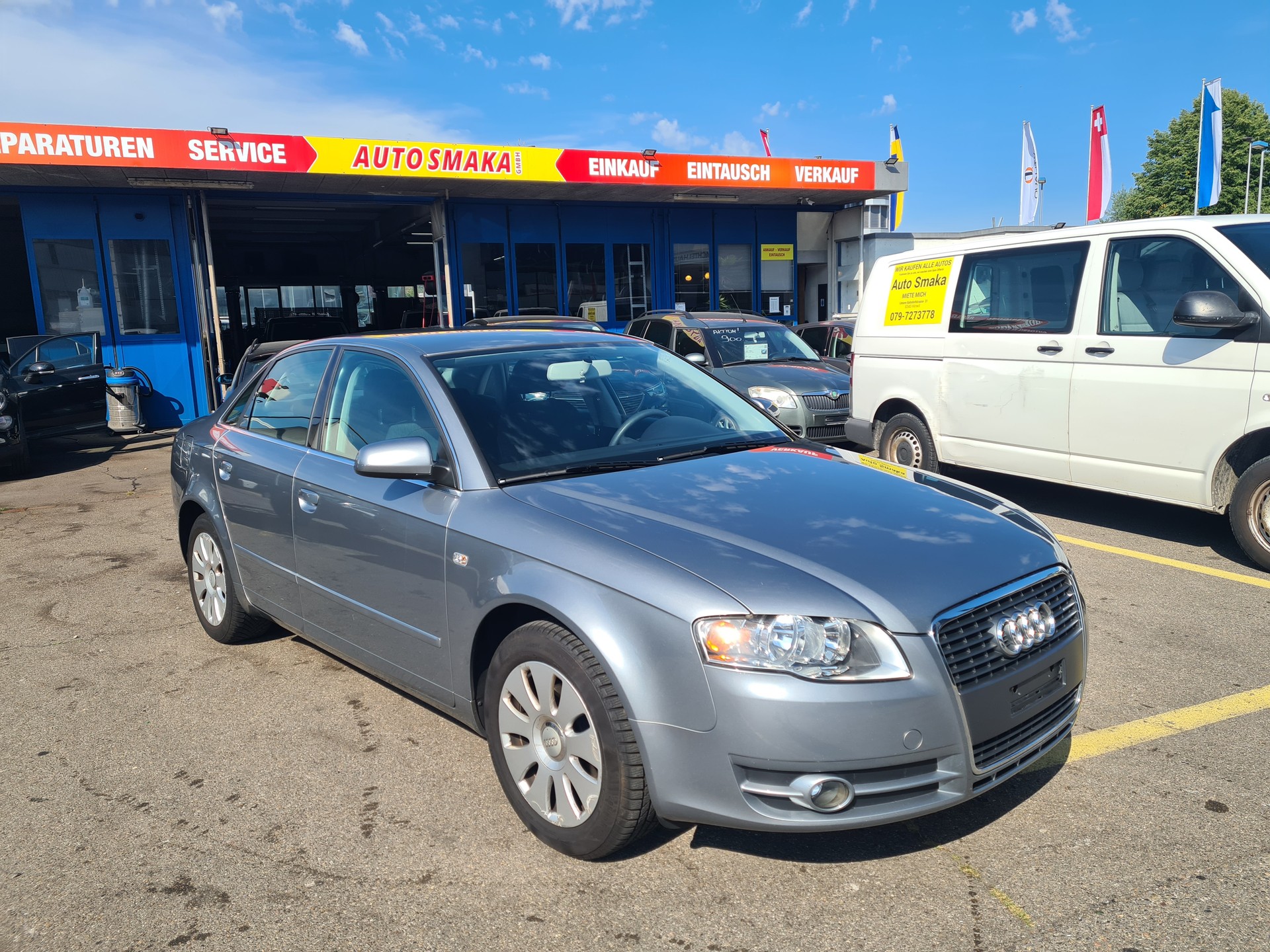 AUDI A4 Limousine 1.6-image-0