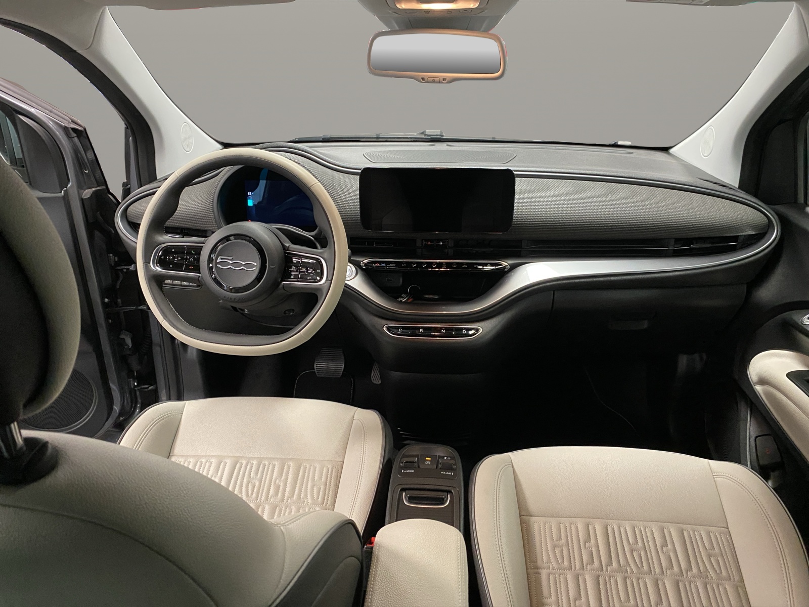 FIAT 500 Cabrio La Prima-image-11