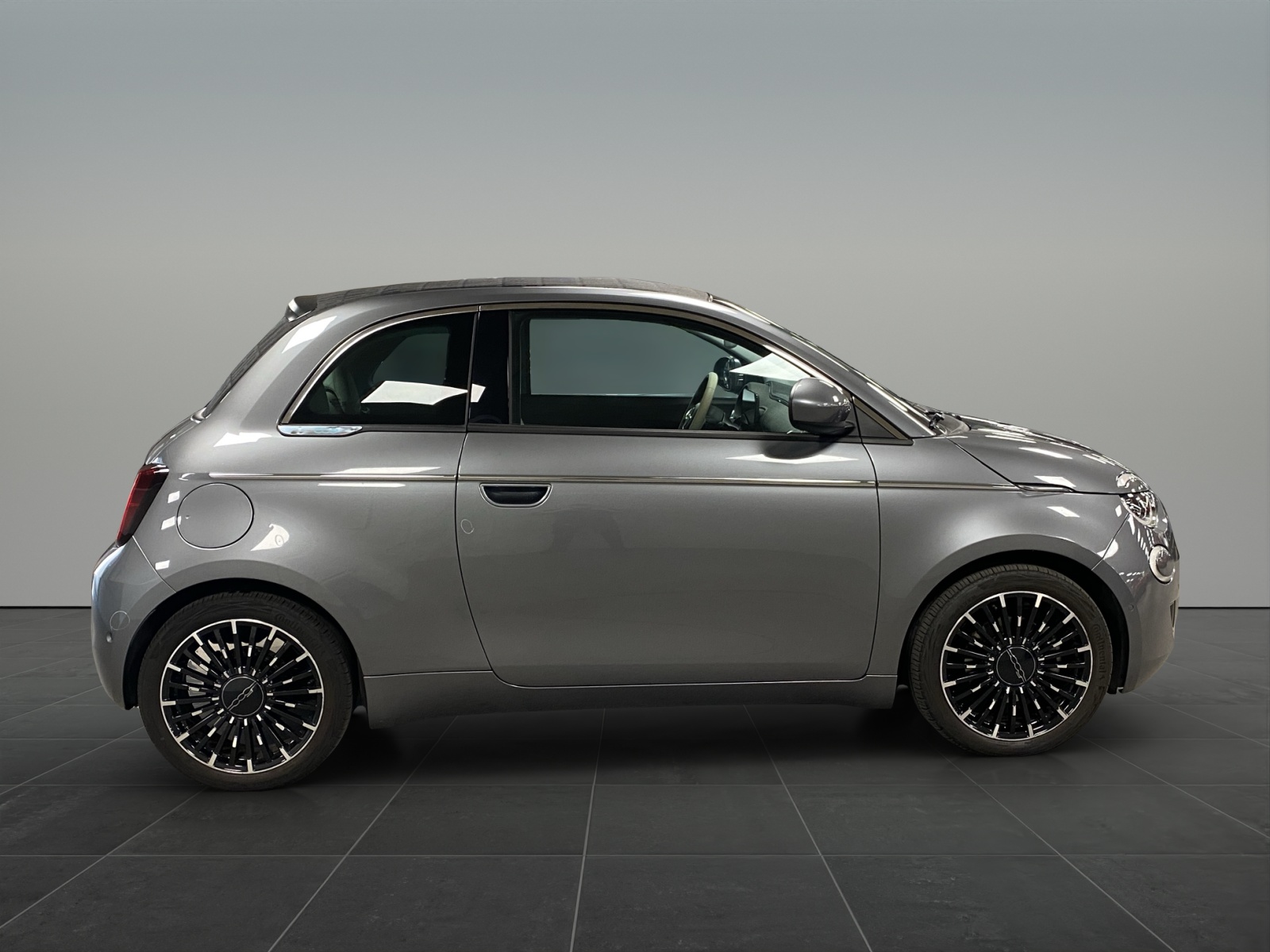 FIAT 500 Cabrio La Prima-image-7