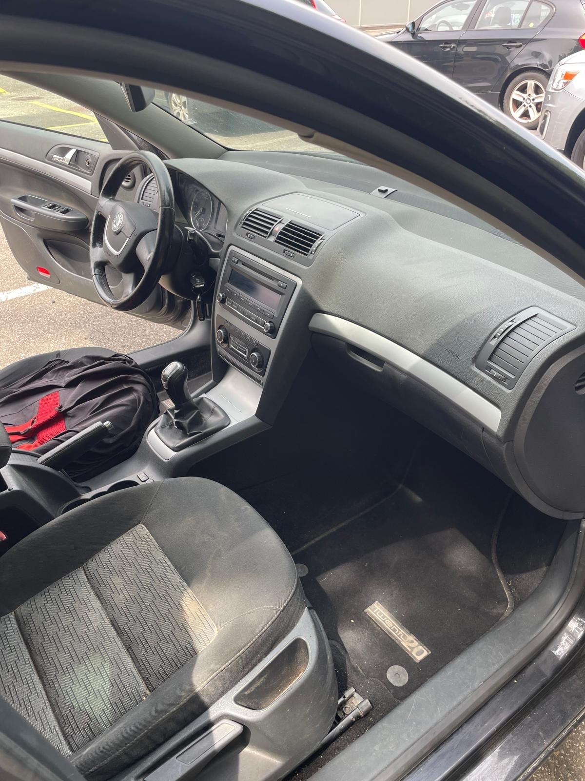 SKODA Octavia Combi 2.0 TDI AllDrive 4x4-image-7