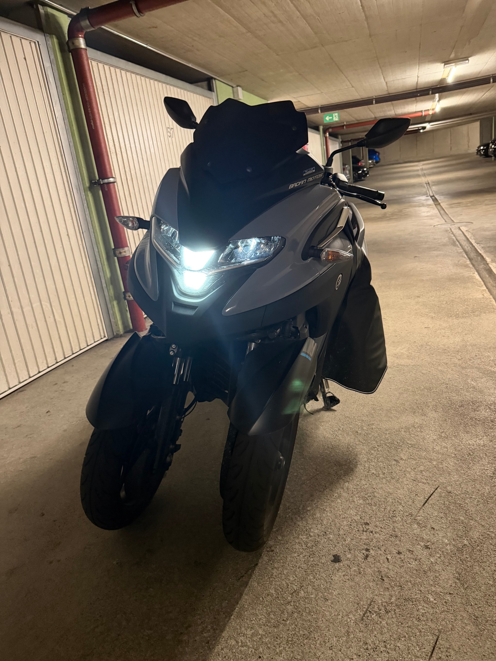 YAMAHA TRICITY 300