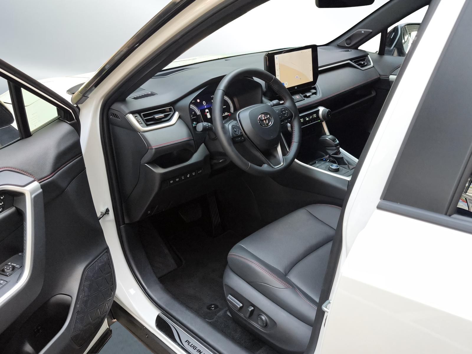 TOYOTA RAV4 2.5 Plug-In-Hybrid Platinum-image-14