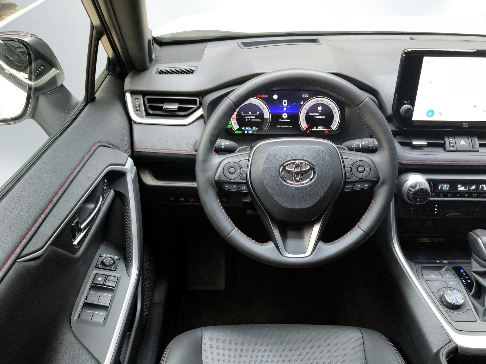 TOYOTA RAV4 2.5 Plug-In-Hybrid Platinum-image-4