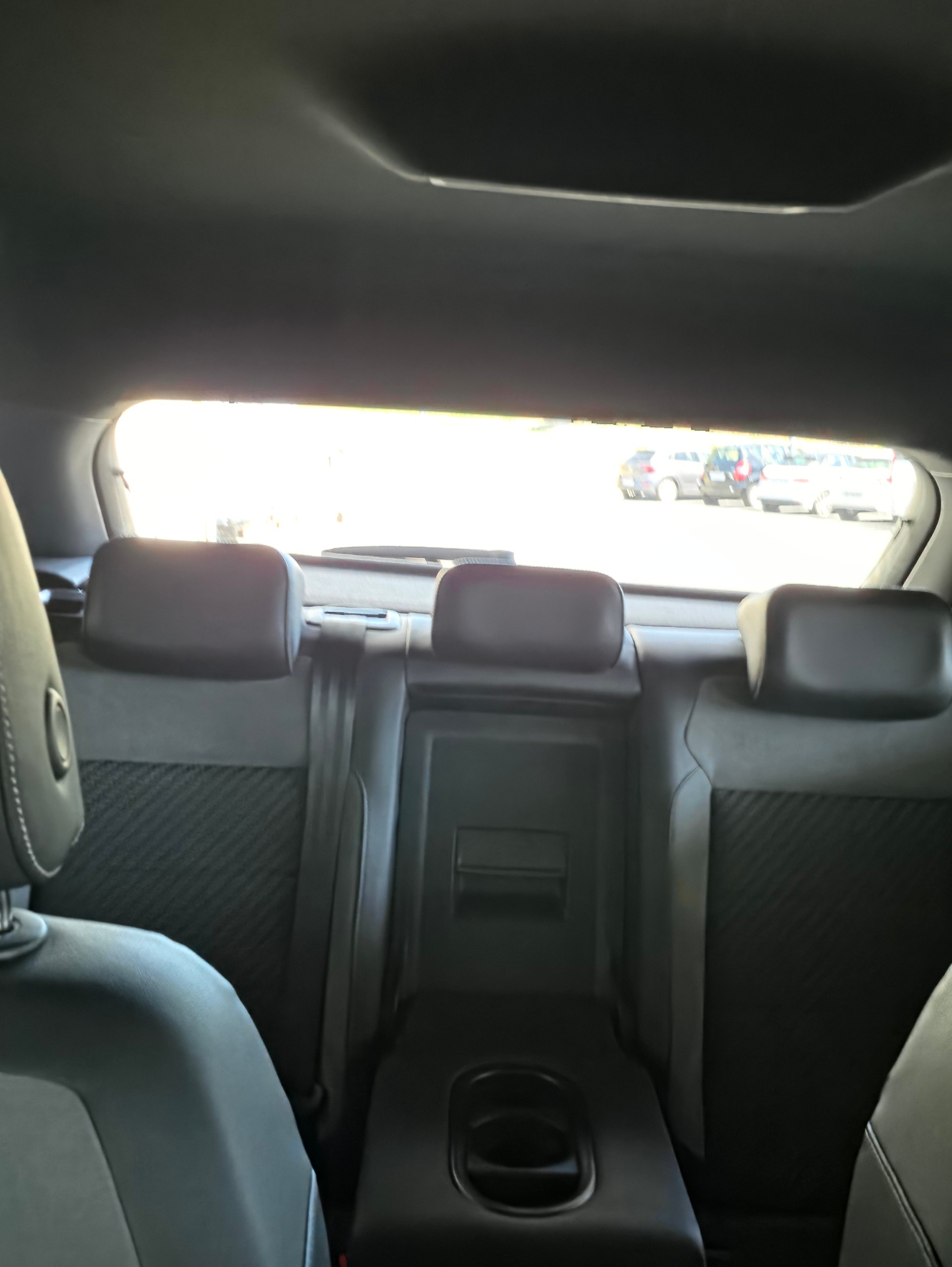 VW T-Roc 2.0 TSI Sport DSG 4Motion-image-2