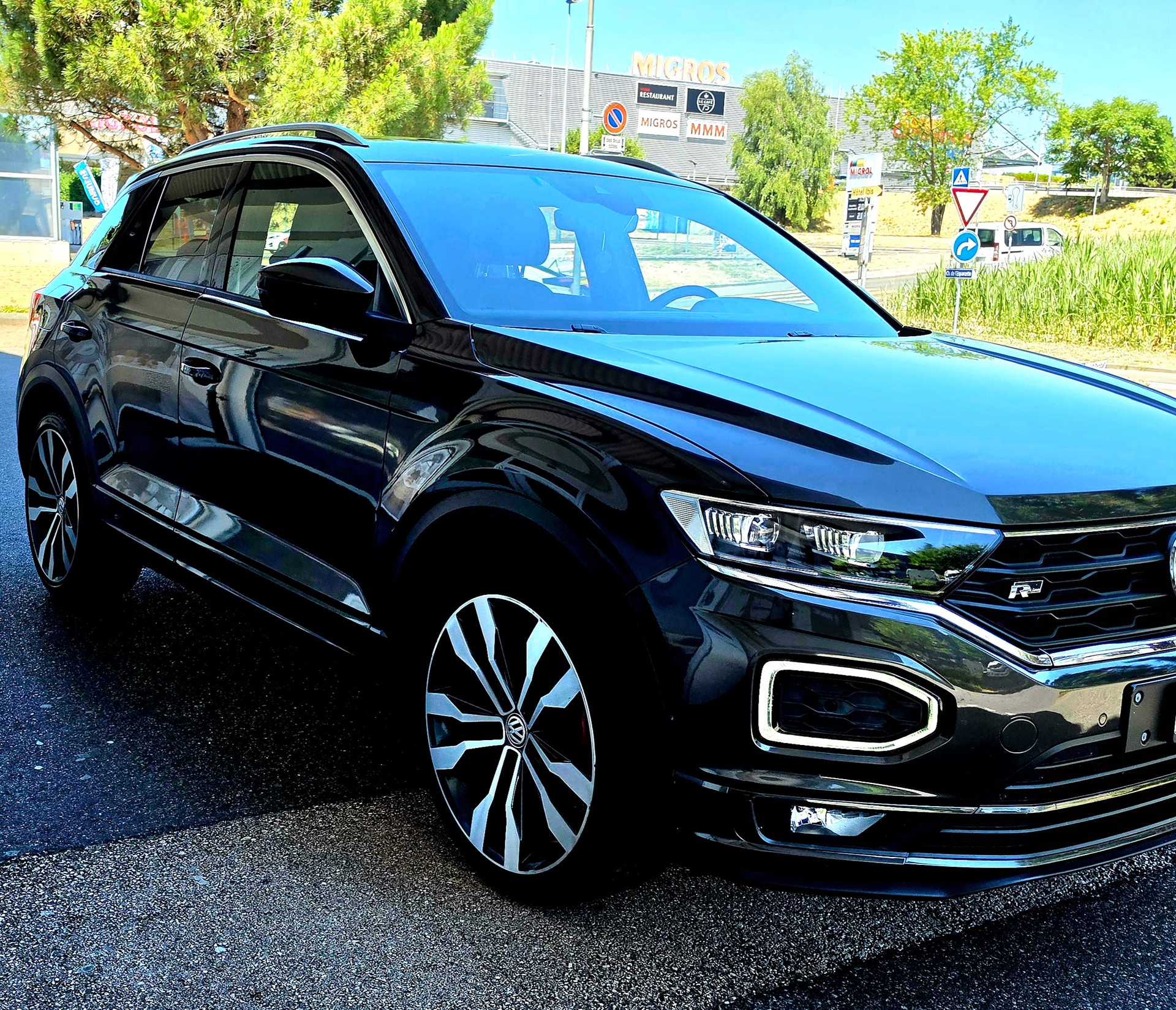 VW T-Roc 2.0 TSI Sport DSG 4Motion-image-5