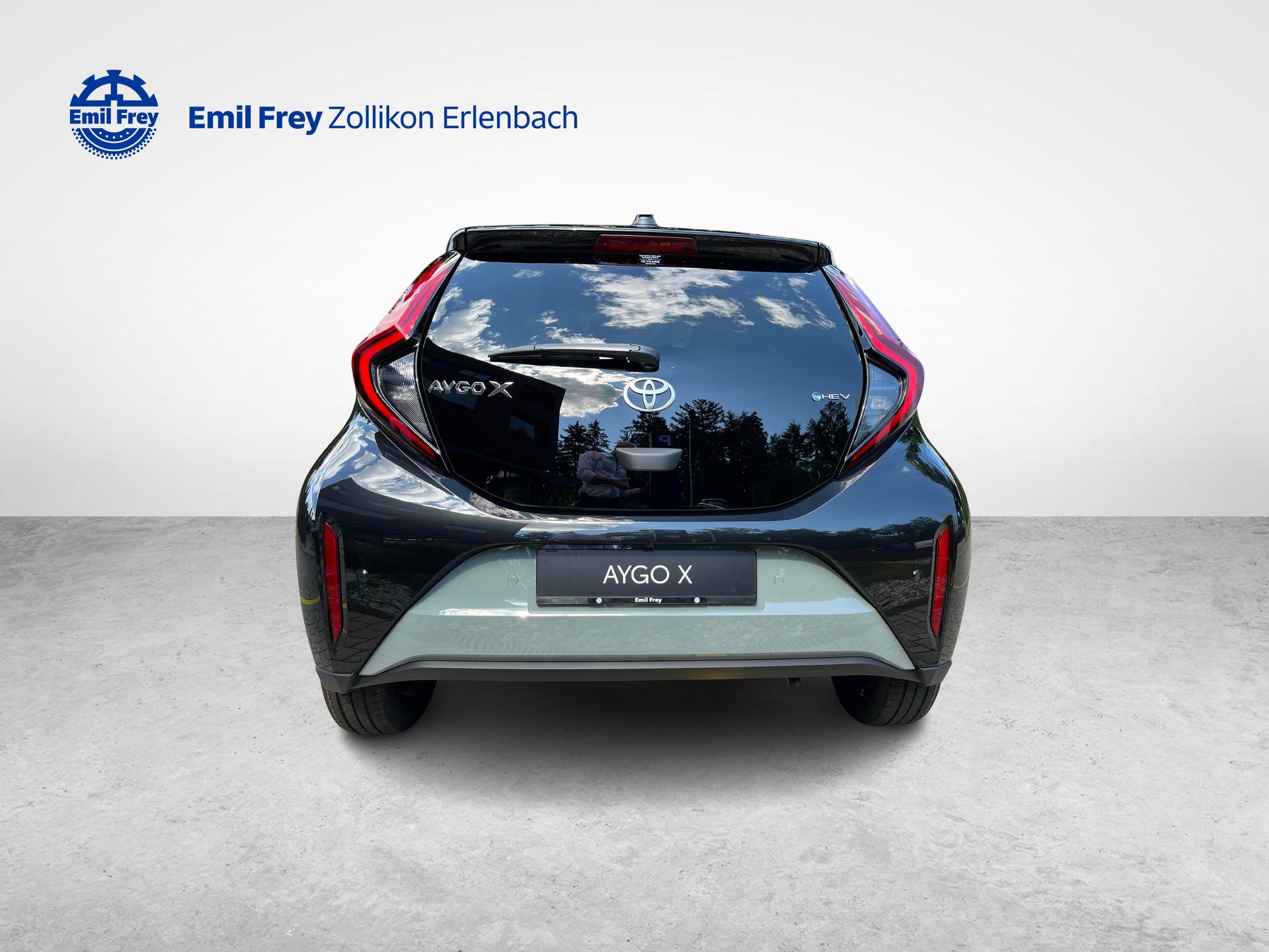 TOYOTA Aygo X 1.5 VVT-i HSD Trend-showroom-element-3