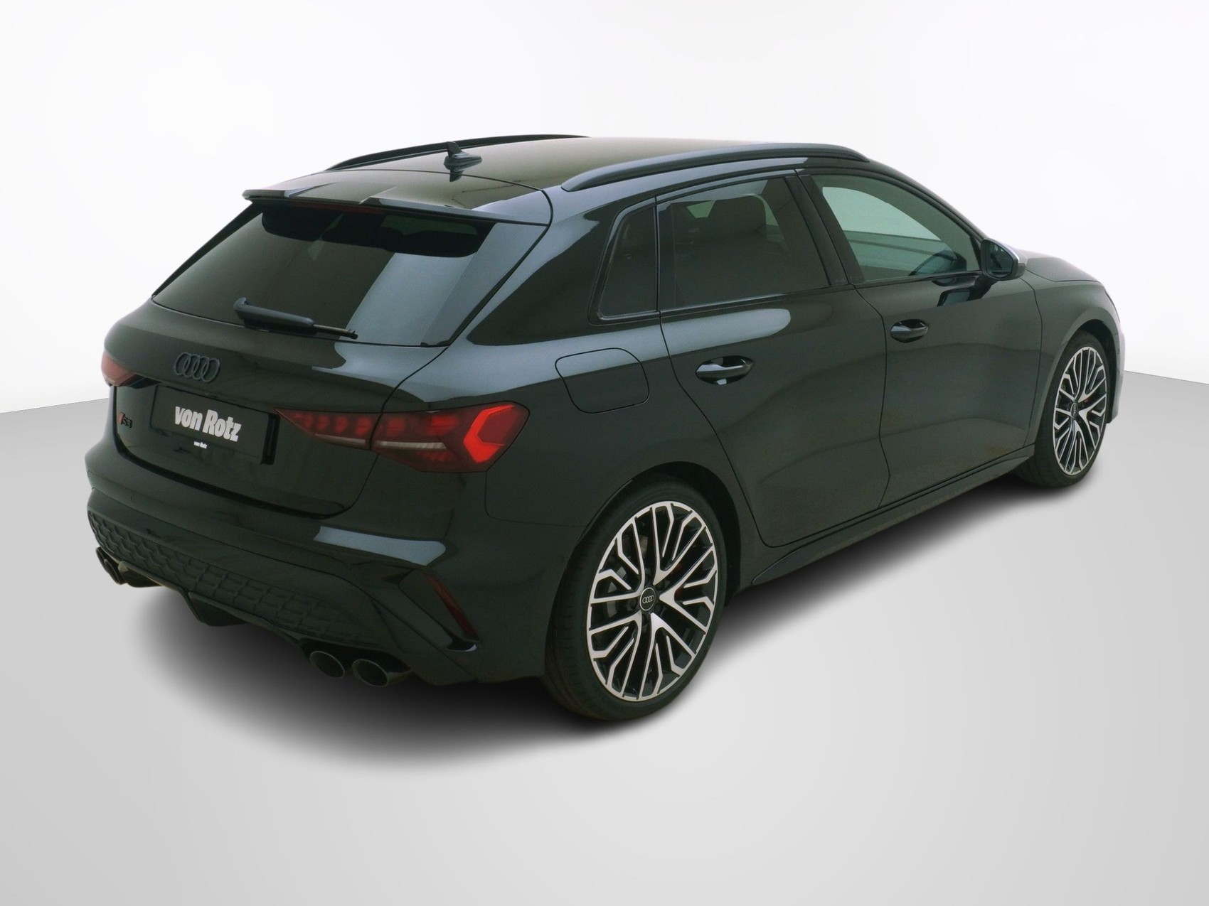 AUDI S3 Sportback 2.0 T FSI quattro S-Tronic-image-4