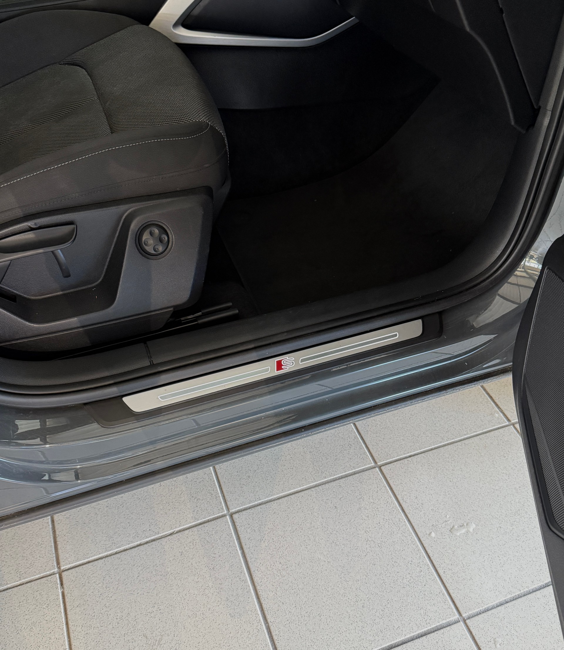 AUDI Q2 30 TFSI Sport S-tronic-image-11