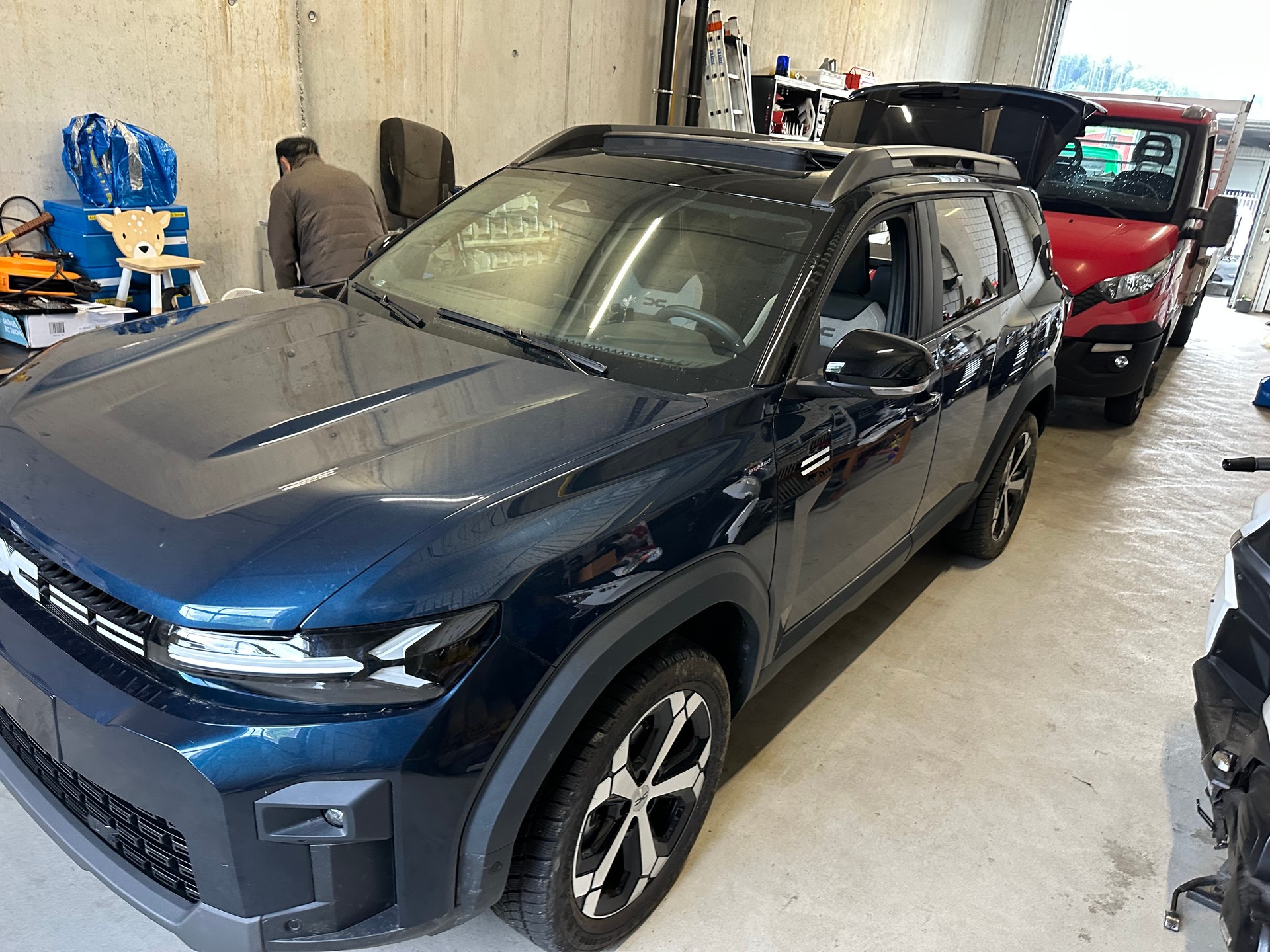 DACIA BIGSTER-image-1