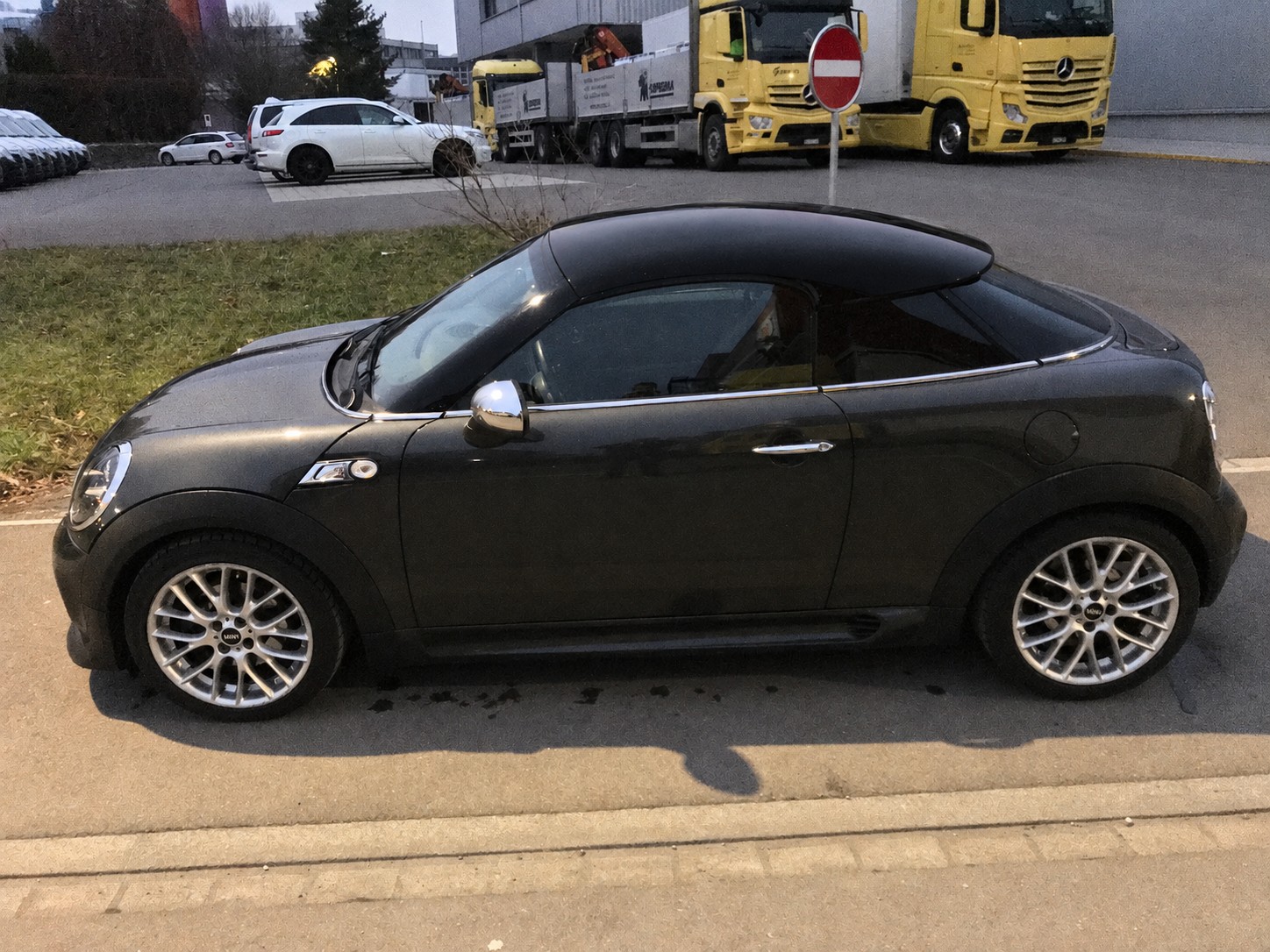 MINI 1.6i Cooper S-image-2