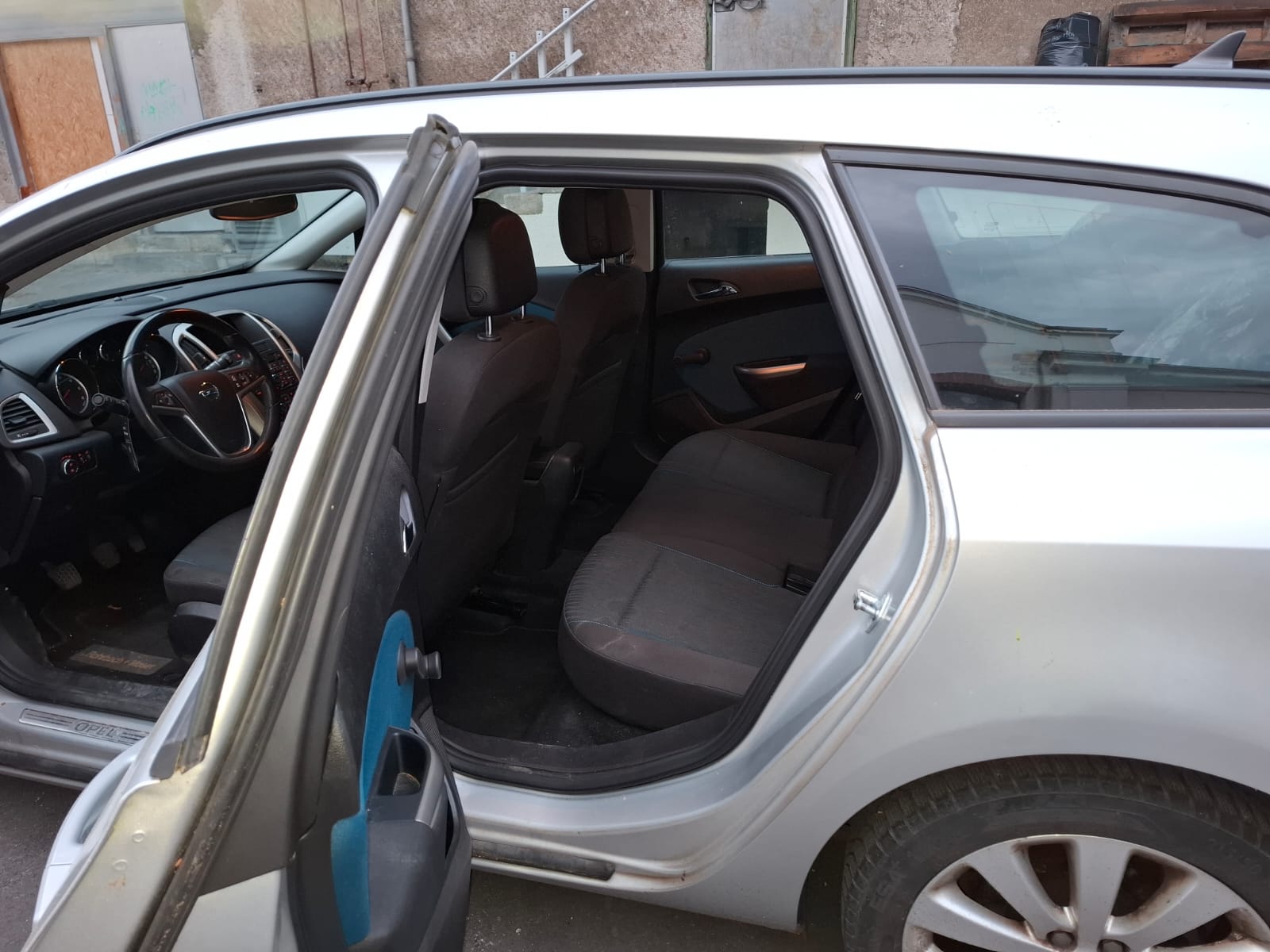 OPEL Astra SportsTourer 1.3 CDTi-image-6