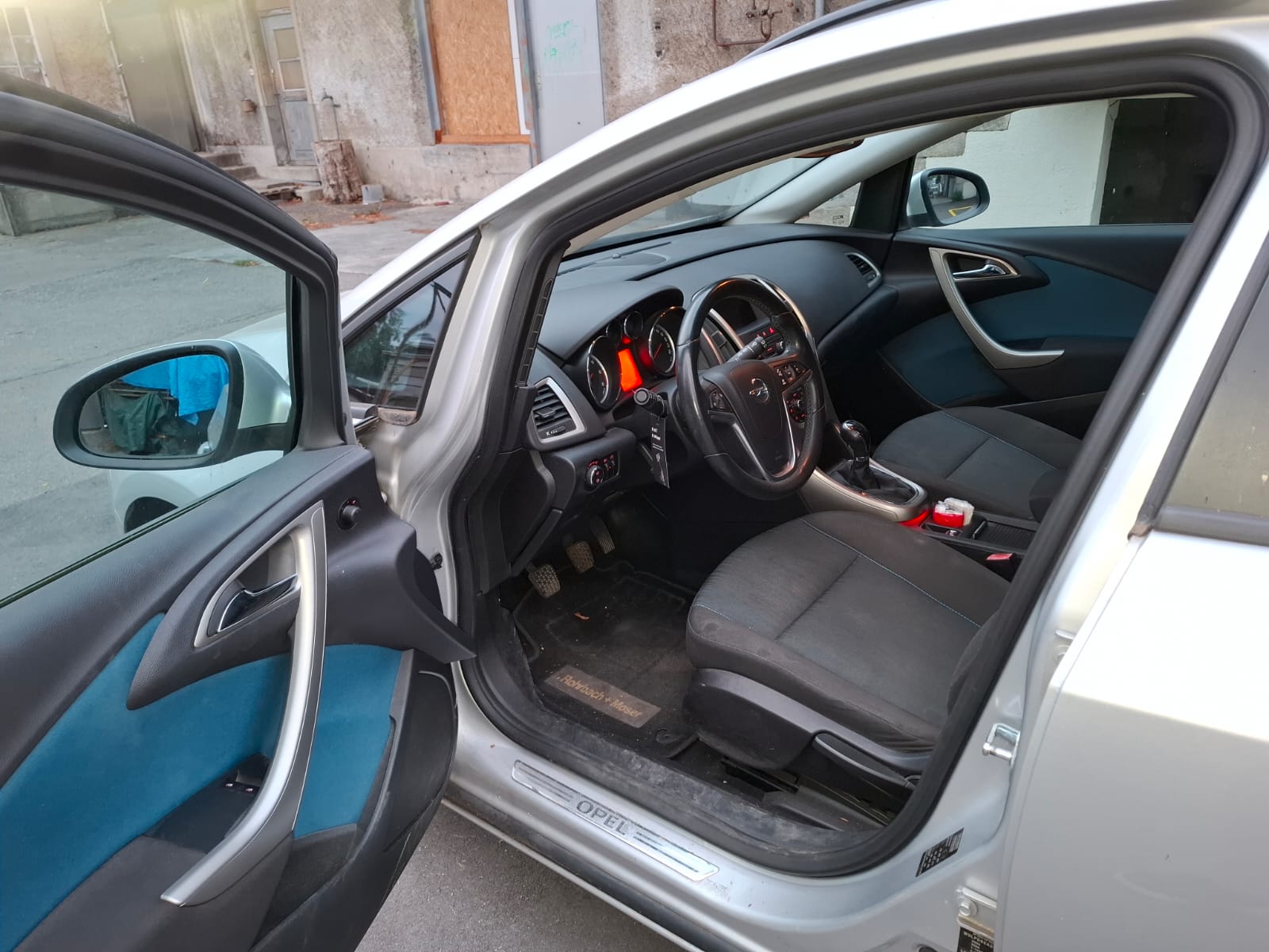 OPEL Astra SportsTourer 1.3 CDTi-image-5