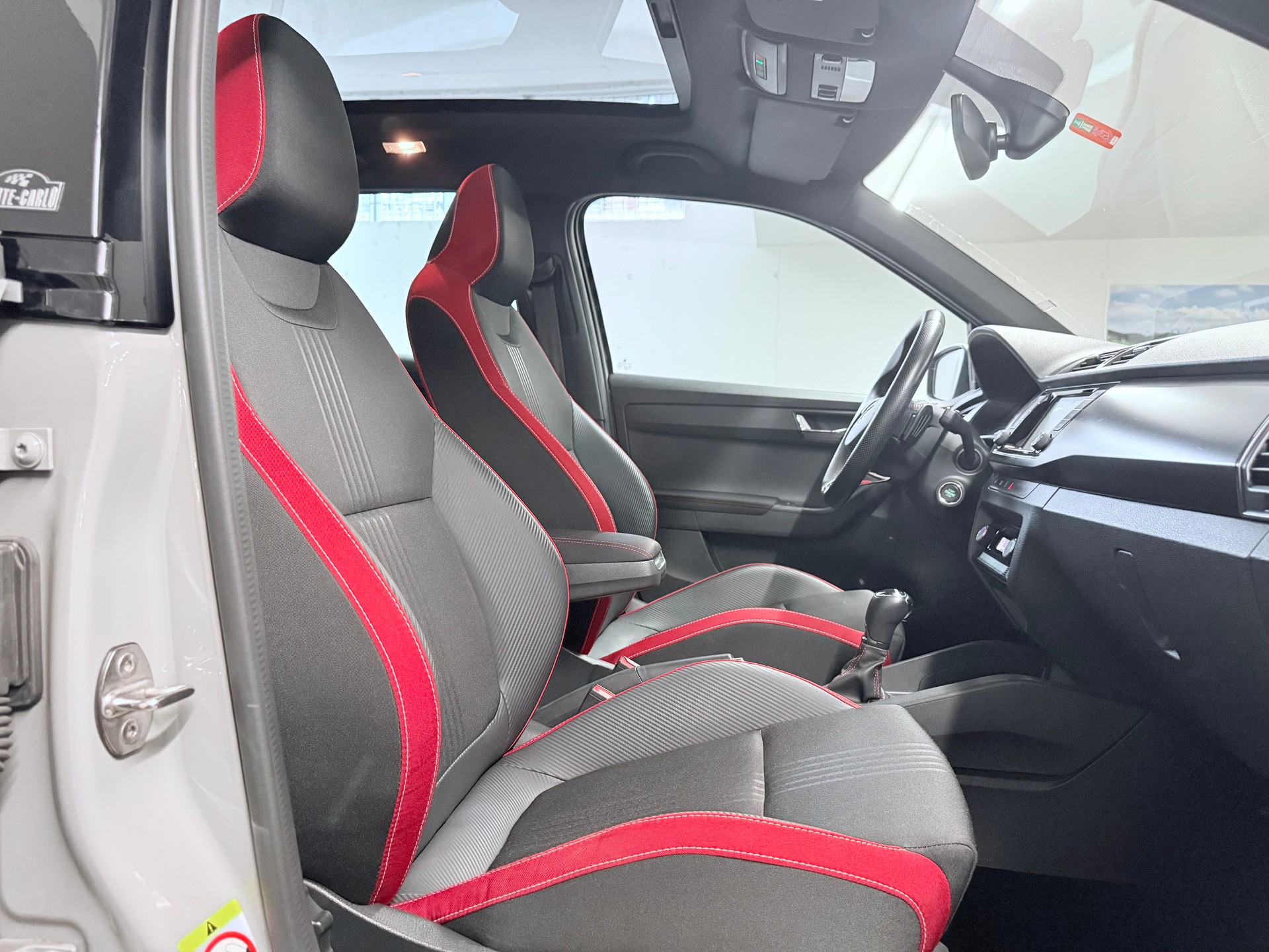 SKODA Fabia 1.0 TSI Monte Carlo DSG-image-14