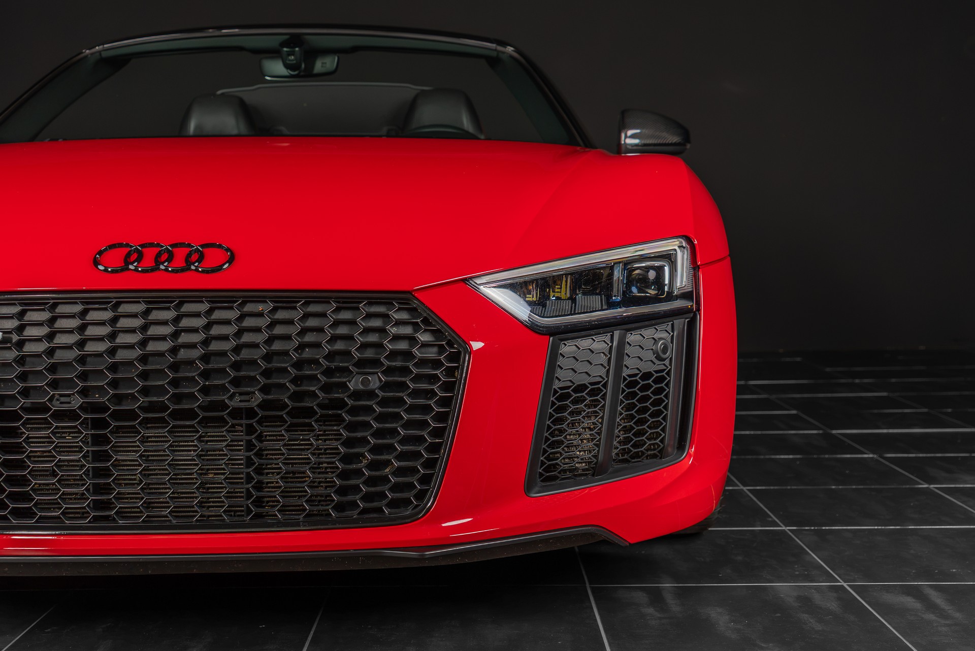 AUDI R8 Spyder 5.2 RWS S-Tronic-image-7