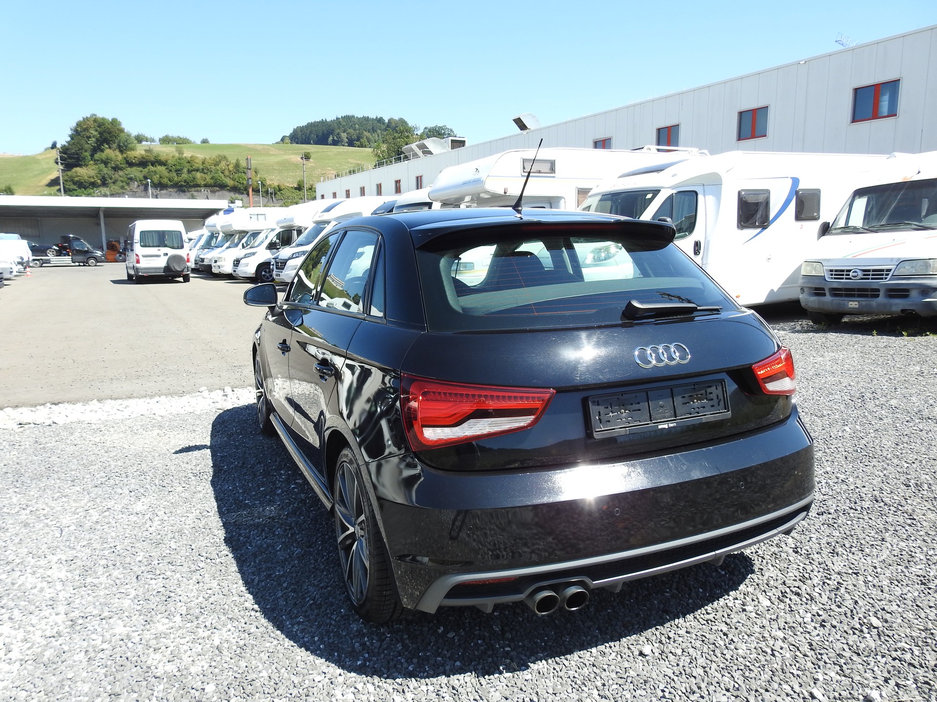 AUDI A1 Sportback 1.4 TFSI Design S-tronic-image-4