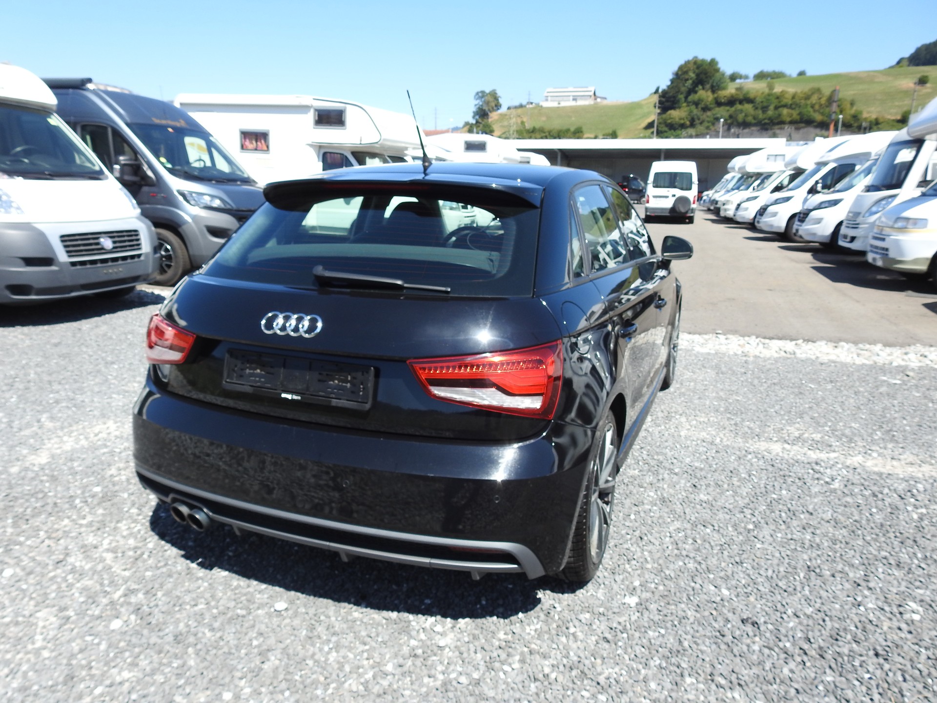 AUDI A1 Sportback 1.4 TFSI Design S-tronic-image-6