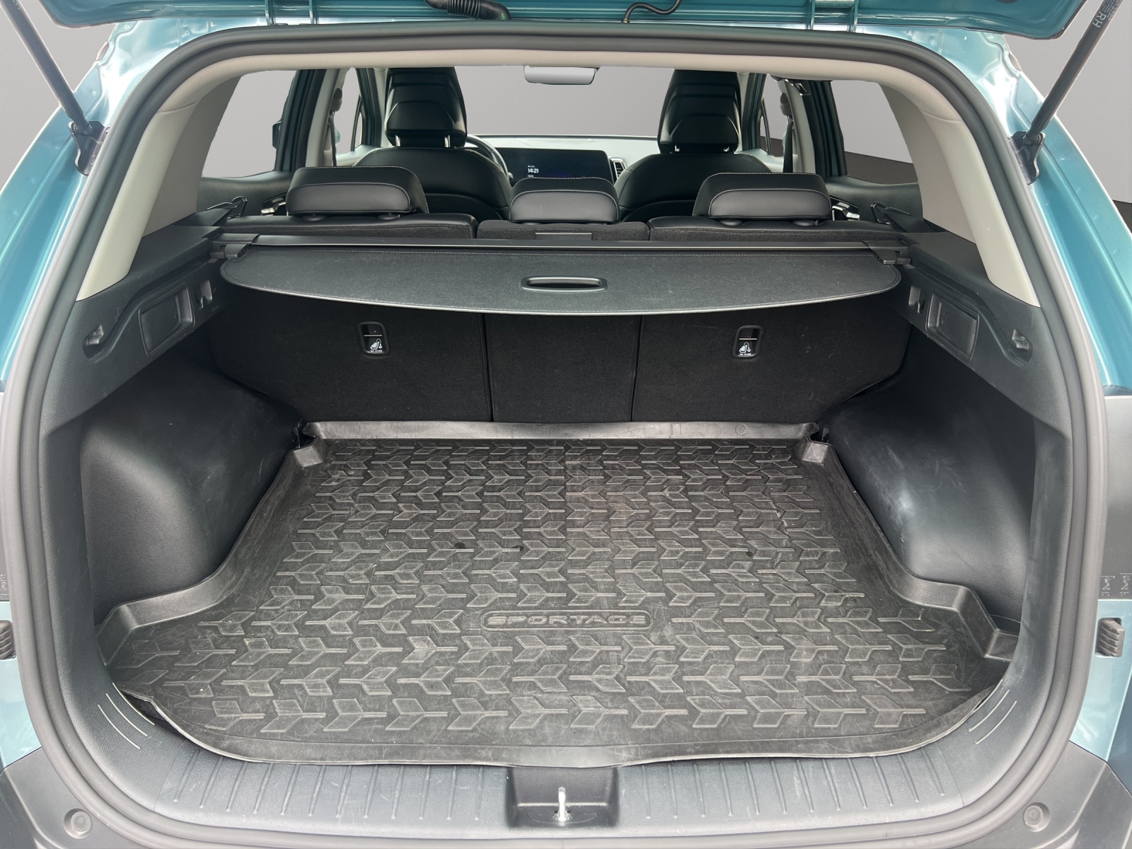 KIA Sportage 1.6 T Power Edition-image-13