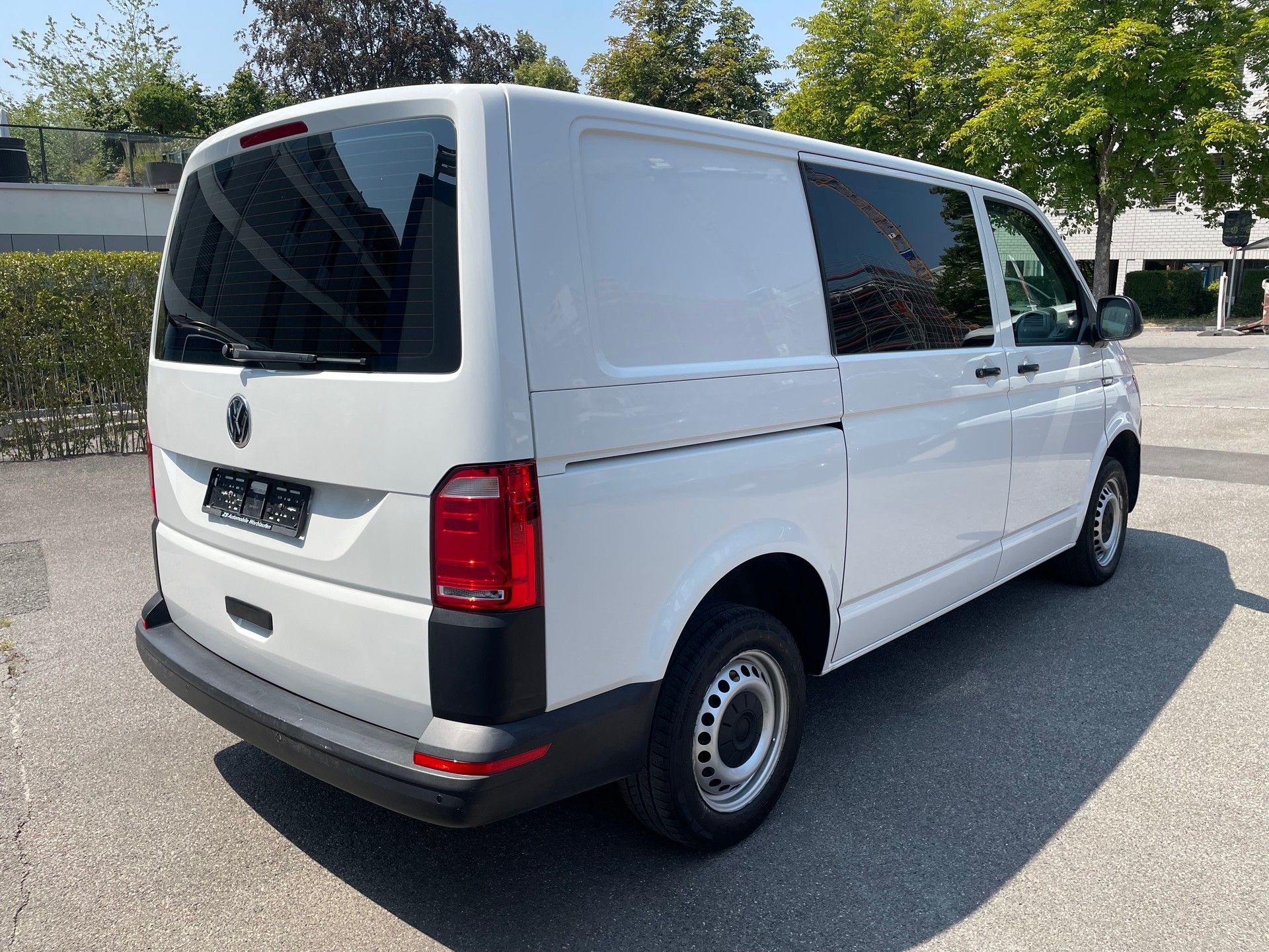 VW T6 2.0 TDI 4Motion DSG-image-3
