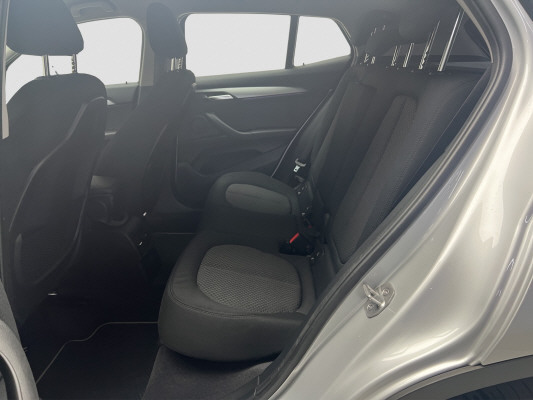BMW X2 sDrive 18i-image-9