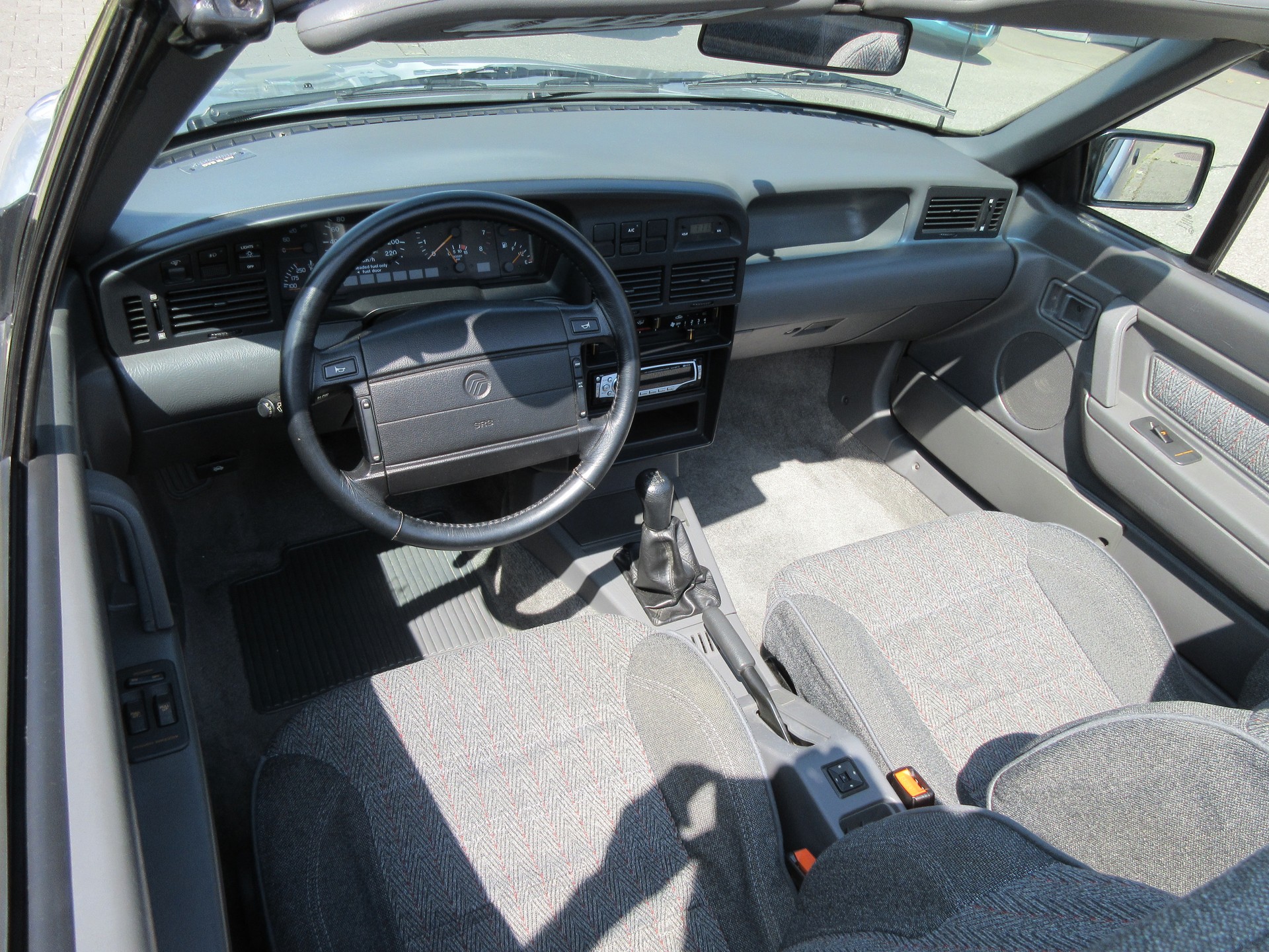 FORD Capri XR2-image-7