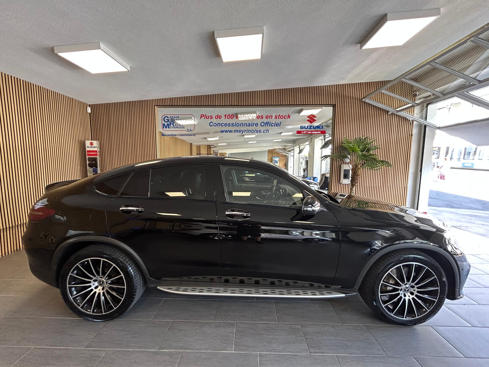 MERCEDES-BENZ GLC 250 AMG Line 4m Coupé-image-0