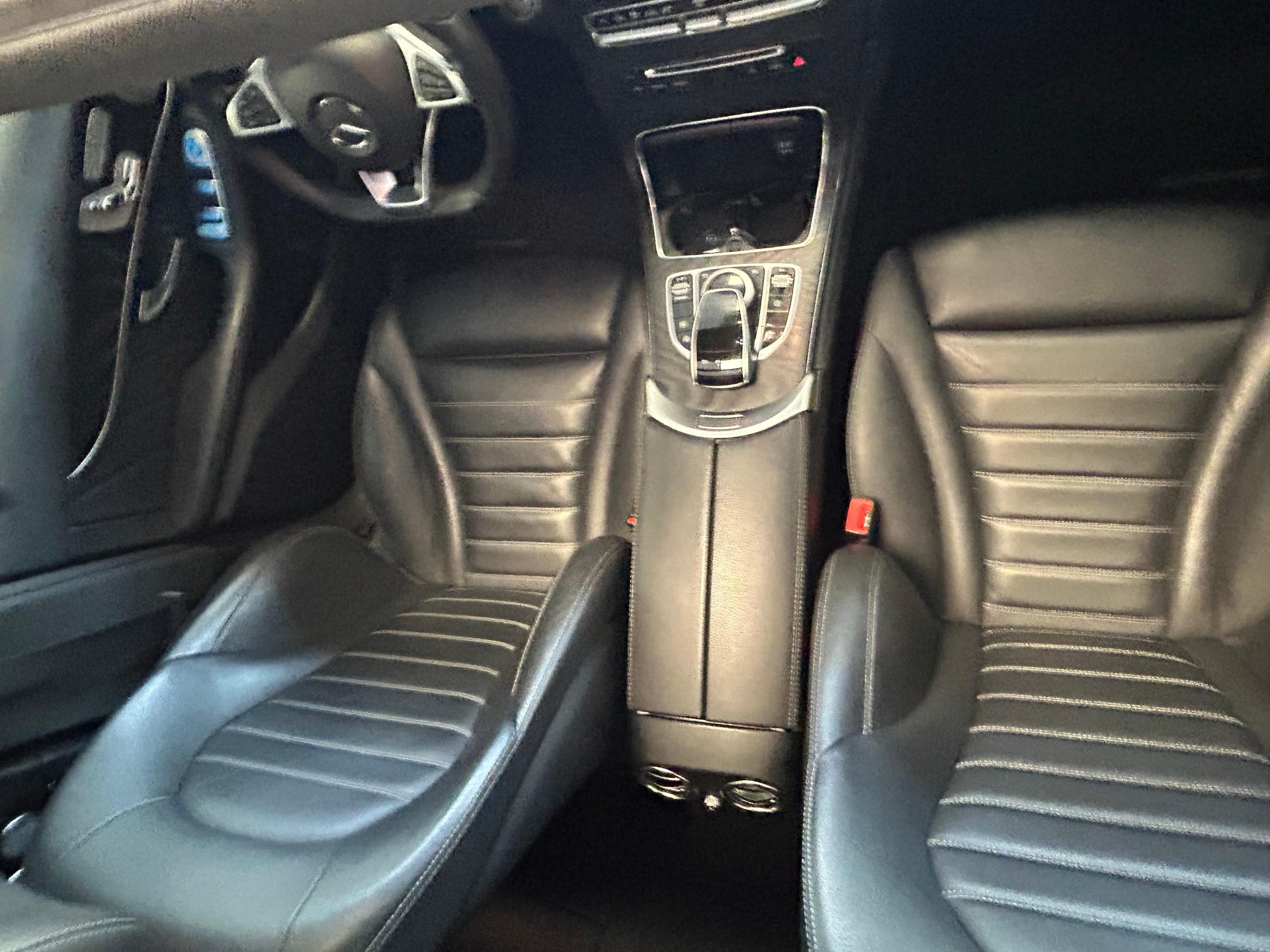 MERCEDES-BENZ GLC 250 AMG Line 4m Coupé-image-1