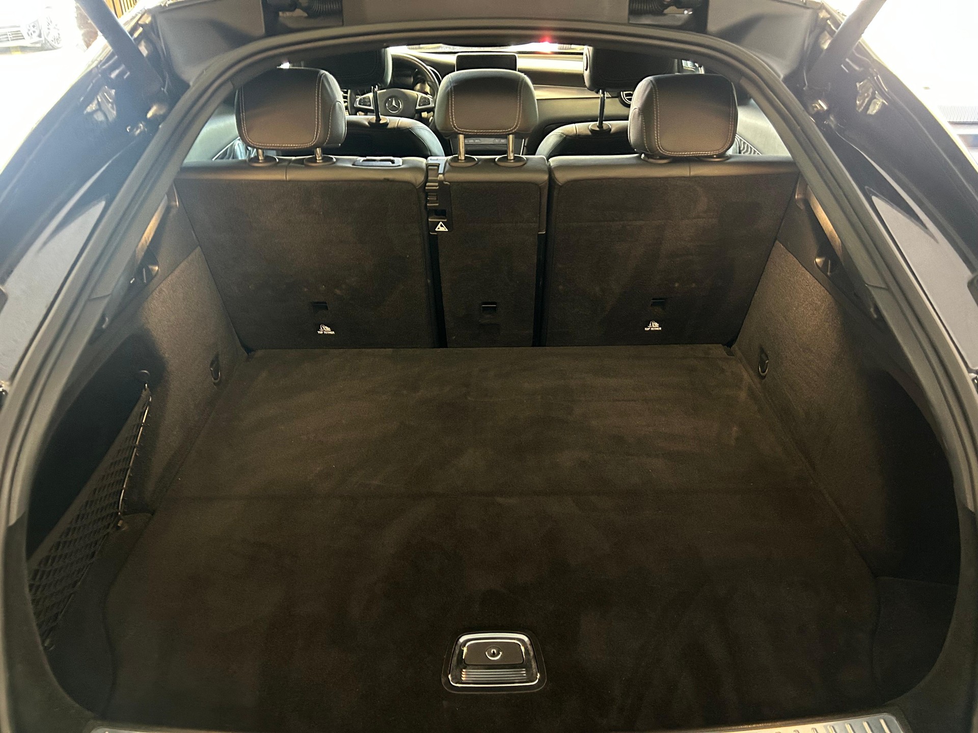 MERCEDES-BENZ GLC 250 AMG Line 4m Coupé-image-18