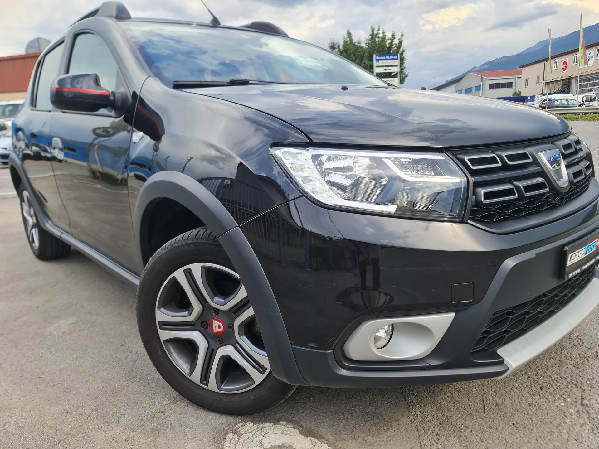 DACIA Sandero Tce 90 Stepway-image-1