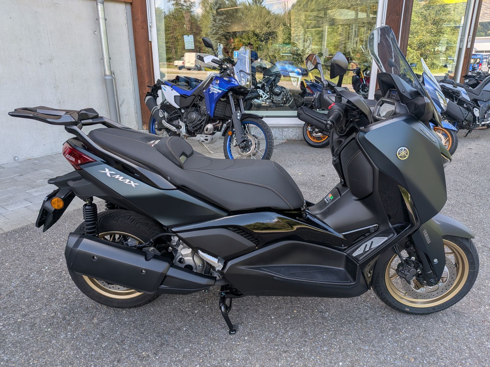 YAMAHA X-Max 300 Tech Max-image-6