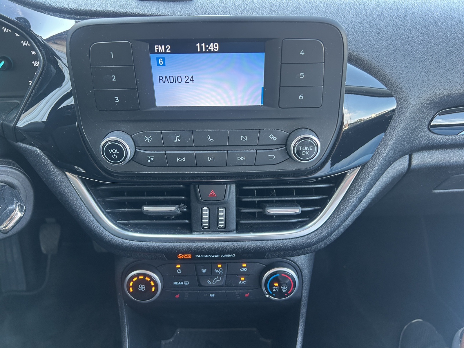 FORD Fiesta 1.0 SCTi Active-image-9