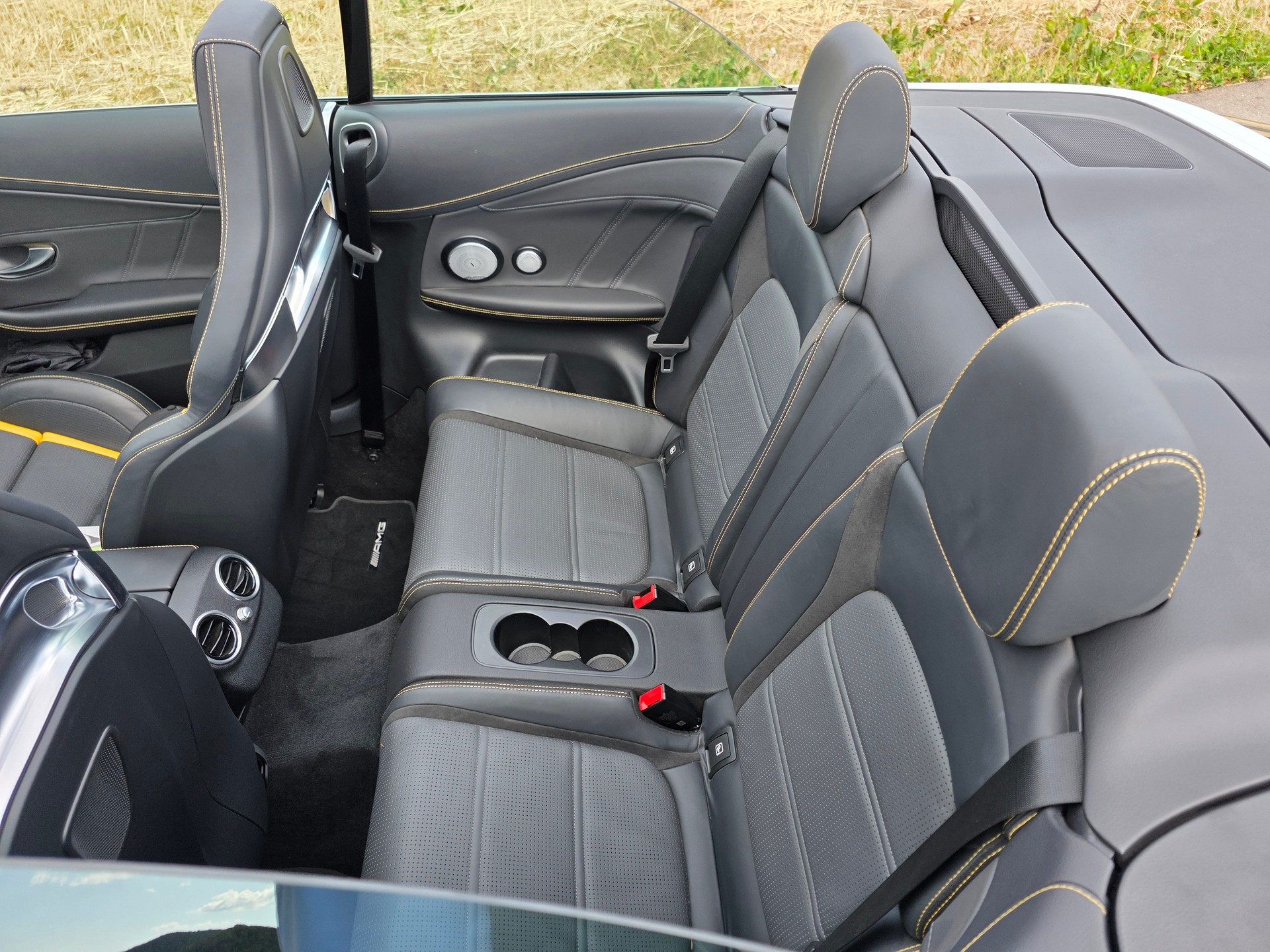 MERCEDES-BENZ C 63 S AMG-image-6