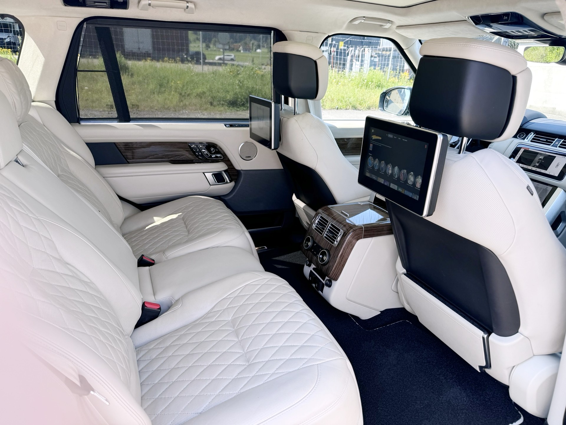 LAND ROVER Range Rover LWB 5.0 V8 S/C AB Automatic-image-20