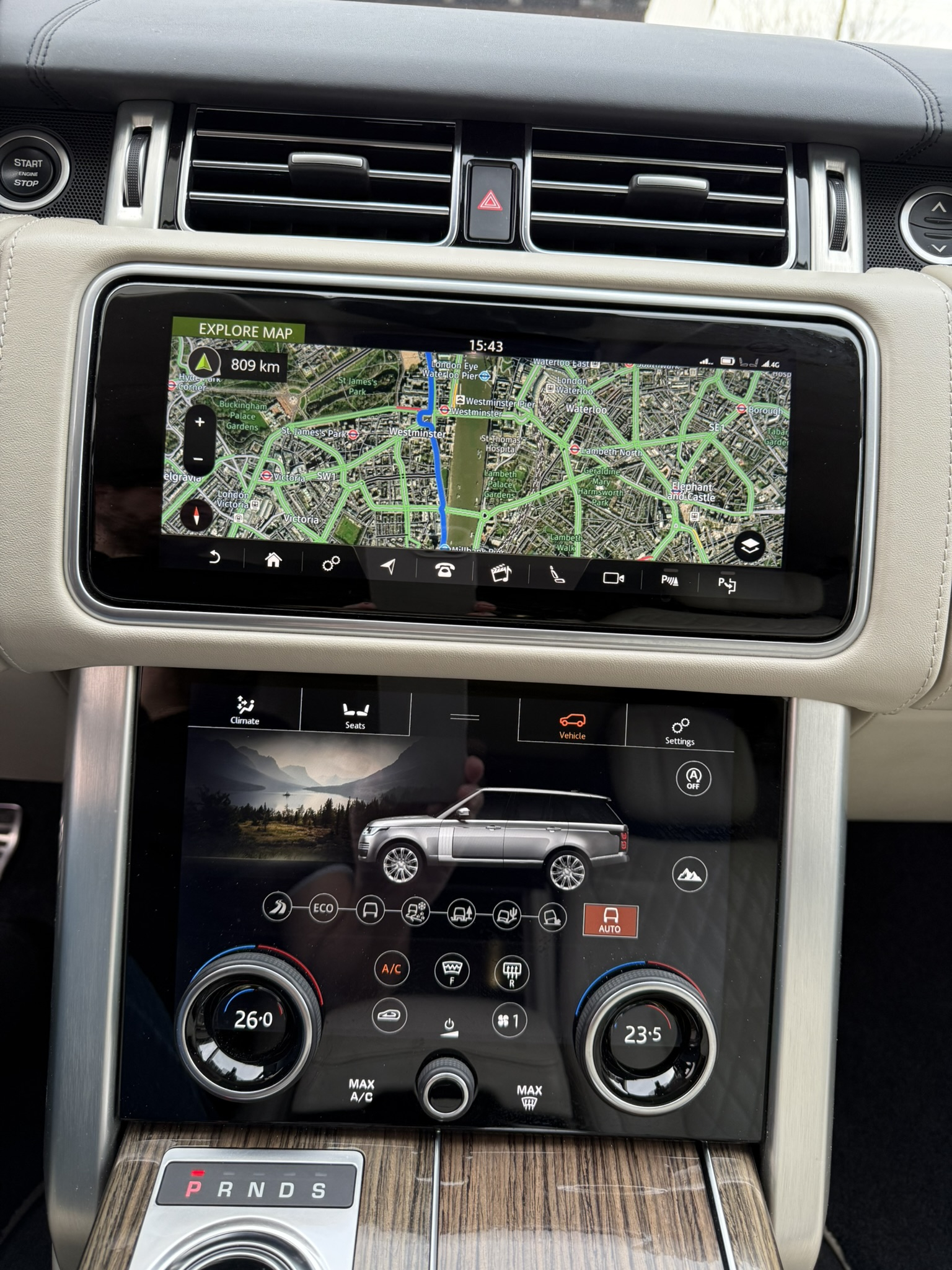 LAND ROVER Range Rover LWB 5.0 V8 S/C AB Automatic-image-22