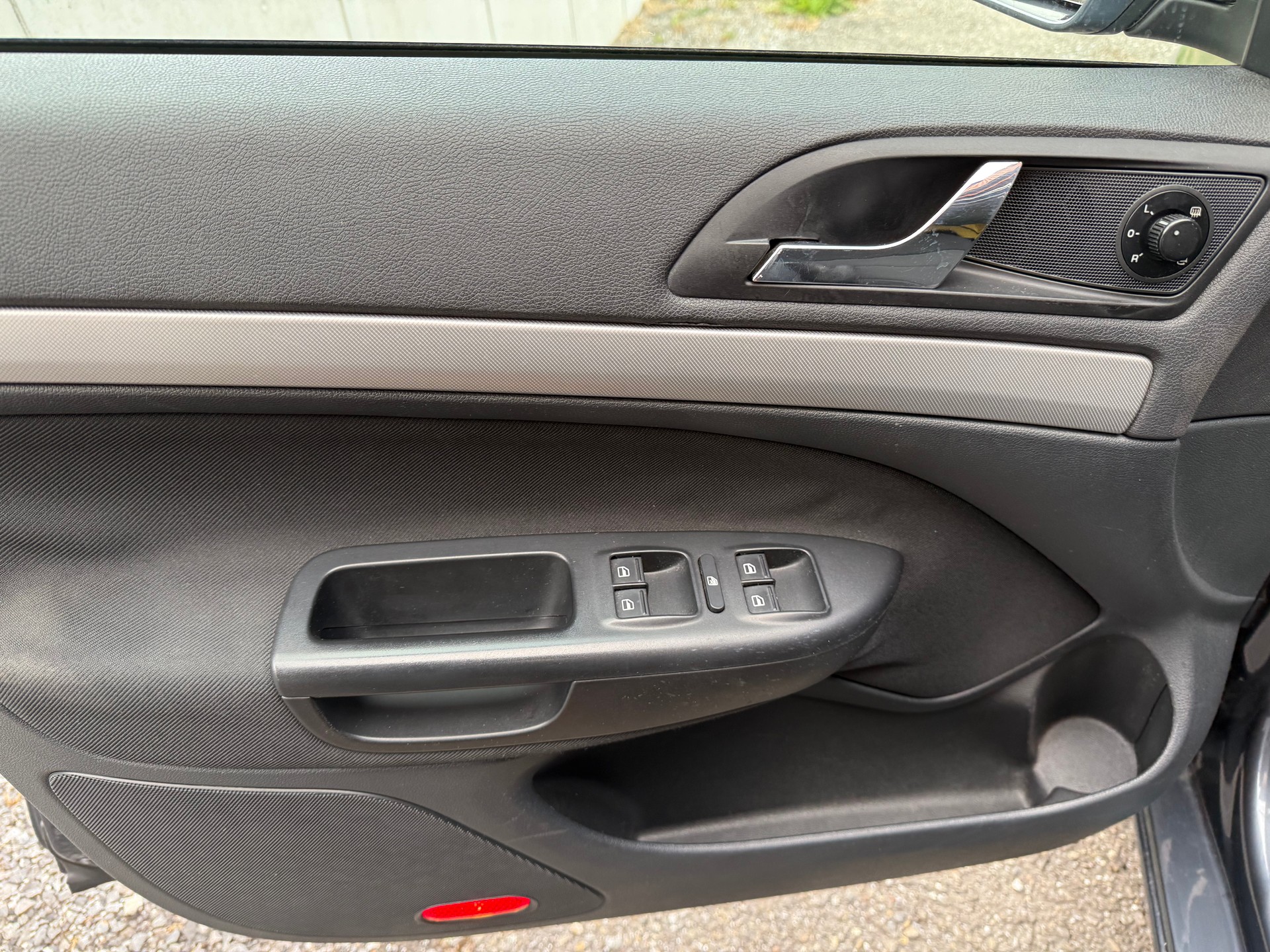 SKODA Octavia Combi 1.8 TSI Elegance-image-6