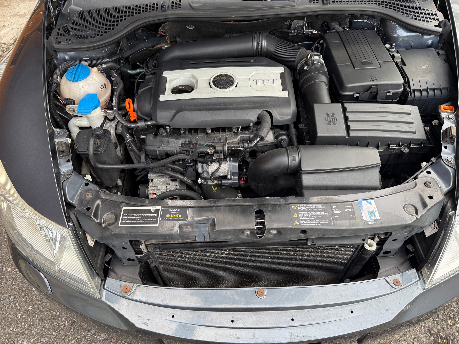 SKODA Octavia Combi 1.8 TSI Elegance-image-11