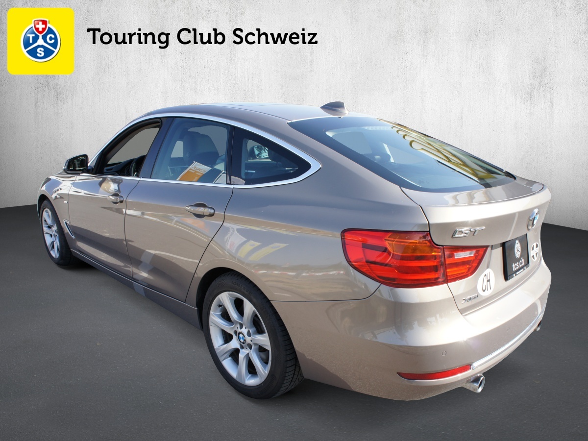 BMW 335i GT xDrive Luxury Line Steptronic-image-2