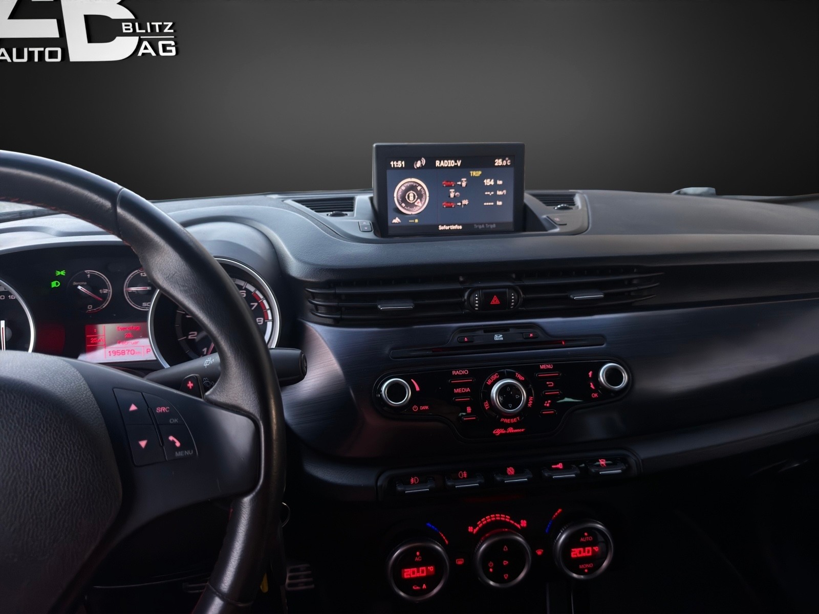 ALFA ROMEO Giulietta 1.4 MultiAir Distinctive TCT mit 170 PS-image-10