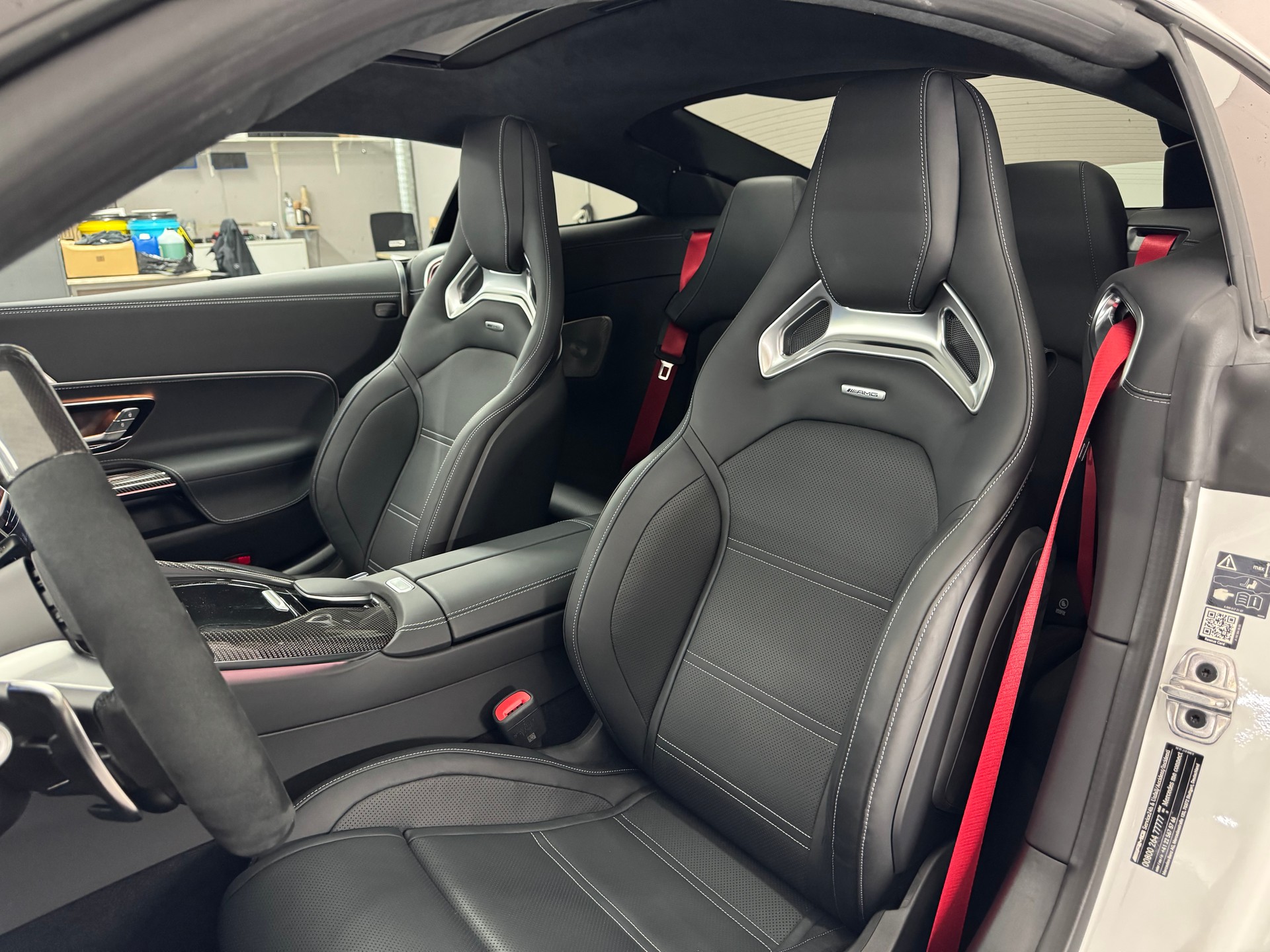 MERCEDES-BENZ AMG GT 63 4Matic+ Executive Edition-image-12