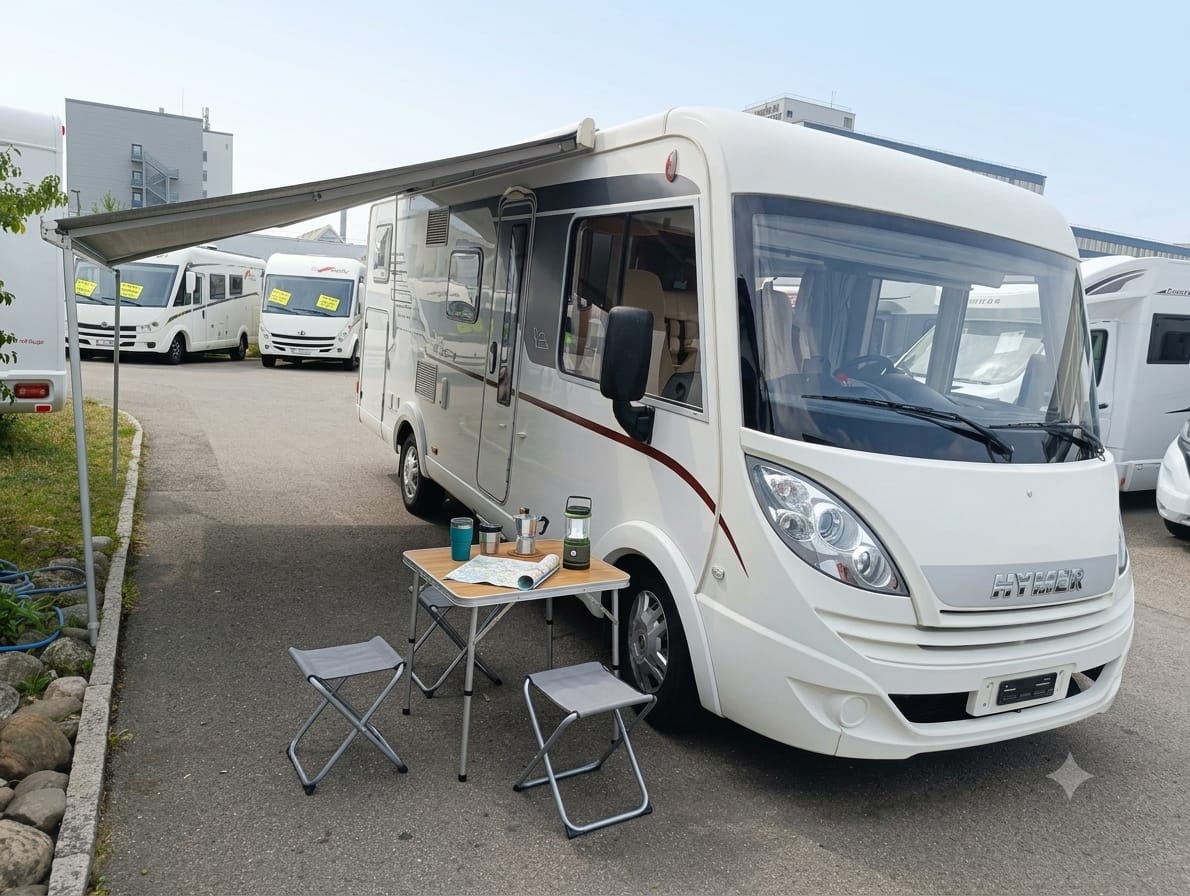 HYMER Exsis-i 578 ***Integrierter Luxus mit PKW-Führerschein ***-image-9