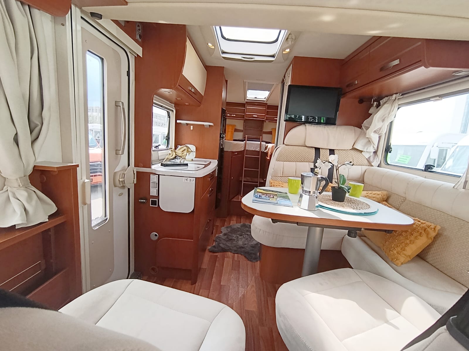 HYMER Exsis-i 578 ***Integrierter Luxus mit PKW-Führerschein ***-image-16
