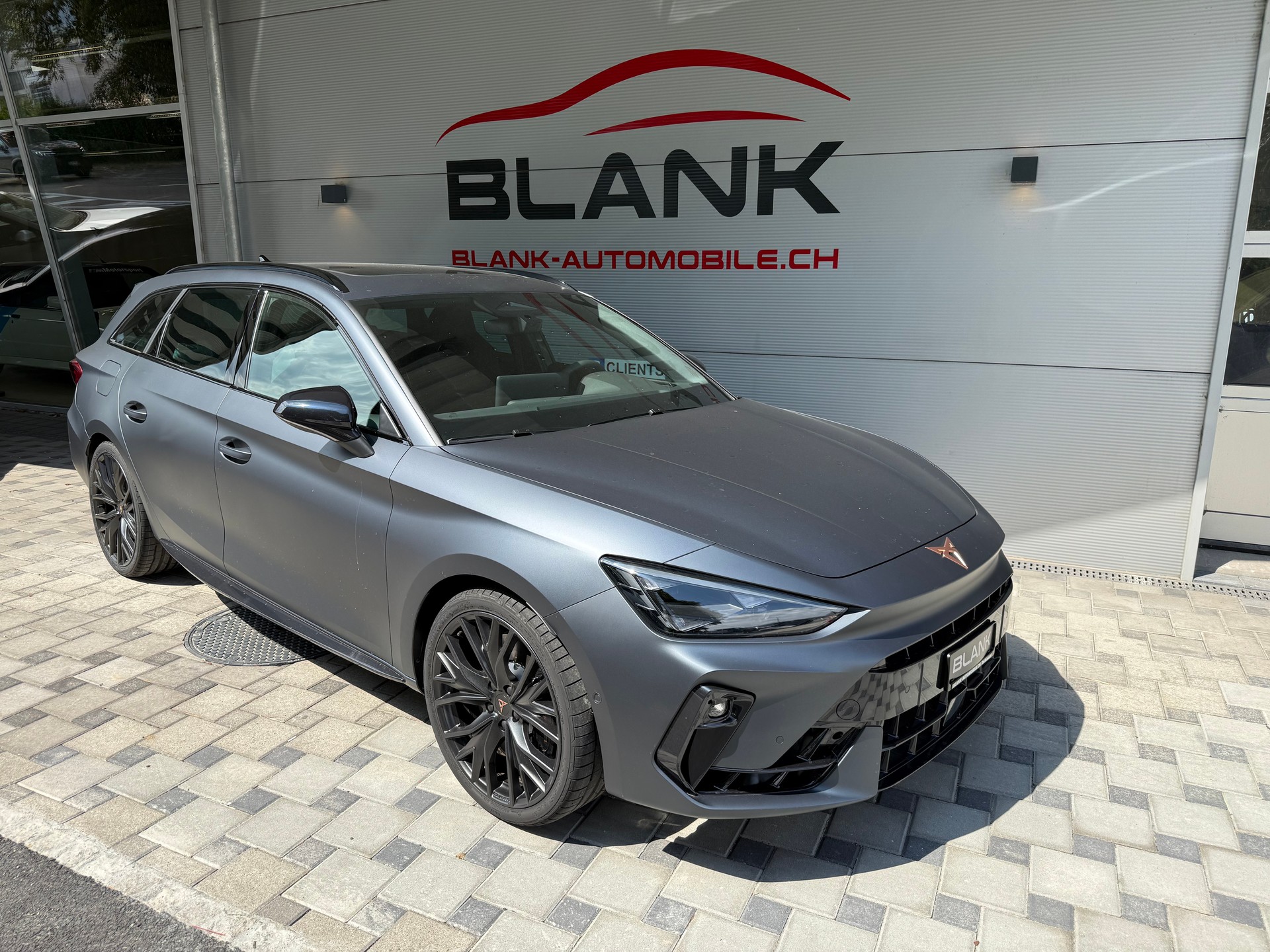 CUPRA Leon ST 2.0 TSI VZ 4Drive DSG-image-0